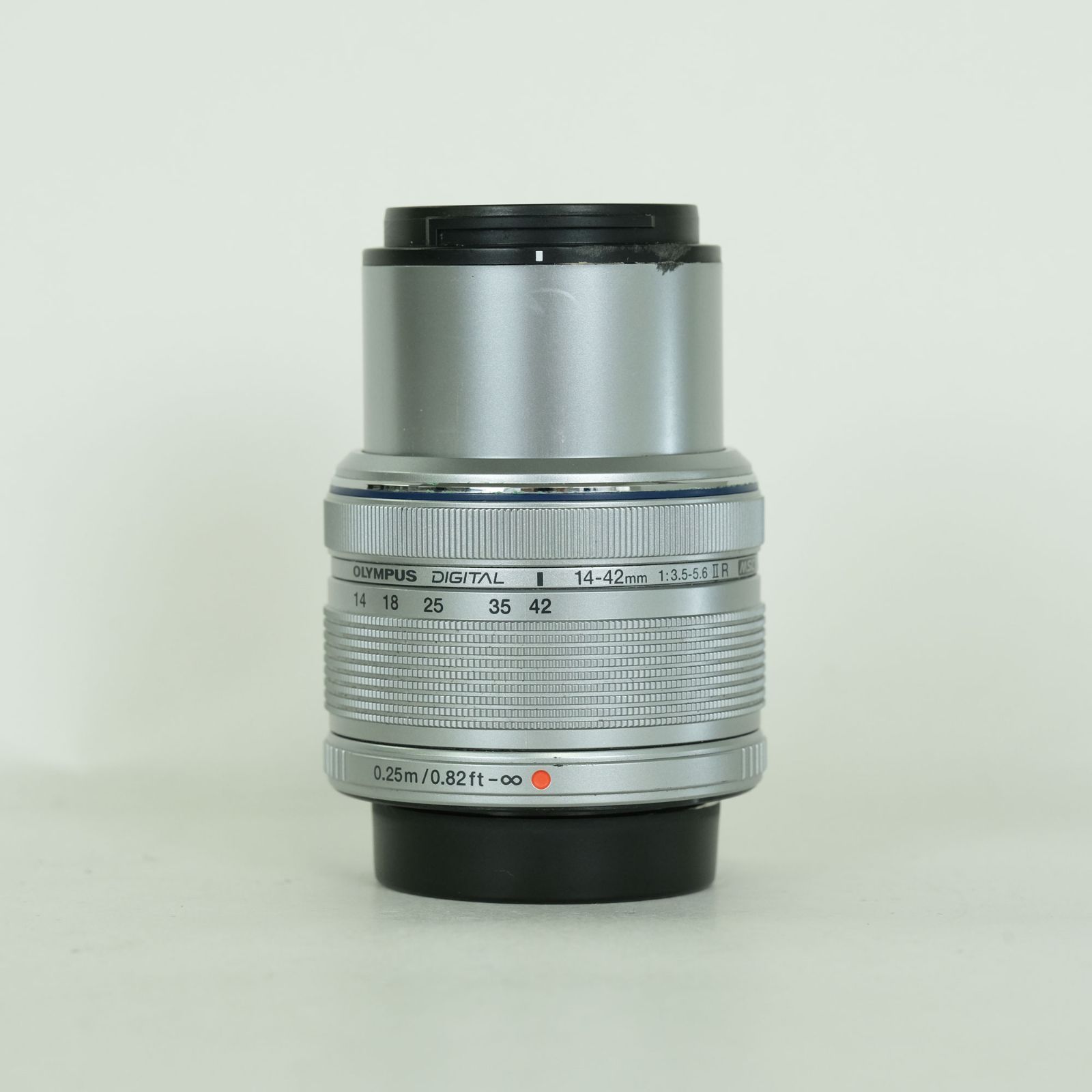 並品] OLYMPUS M.ZUIKO DIGITAL 14-42mm F3.5-5.6IIR シルバー