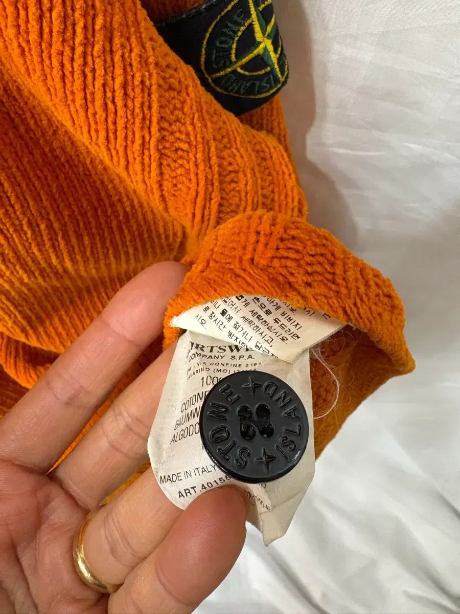 ストーンアイランド オレンジ ジップアップ ニット 100 サイズ (正規品