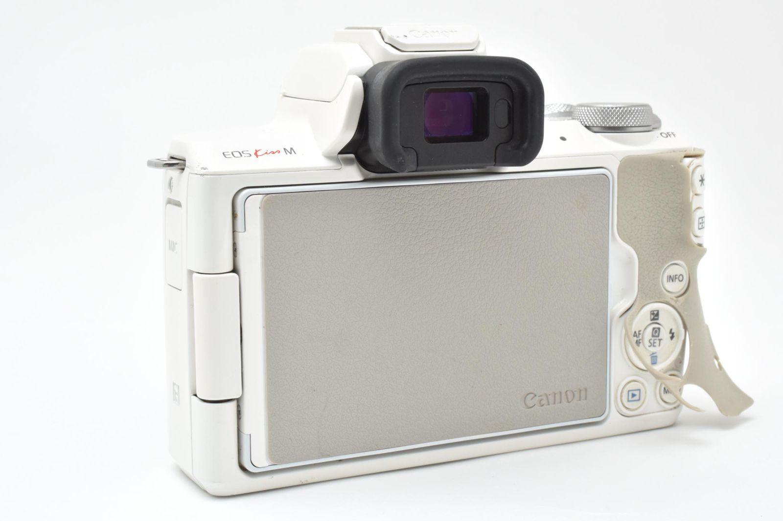 ☆ジャンク☆ キヤノン Canon EOS Kiss M EF-M 22 IS STMホワイト
