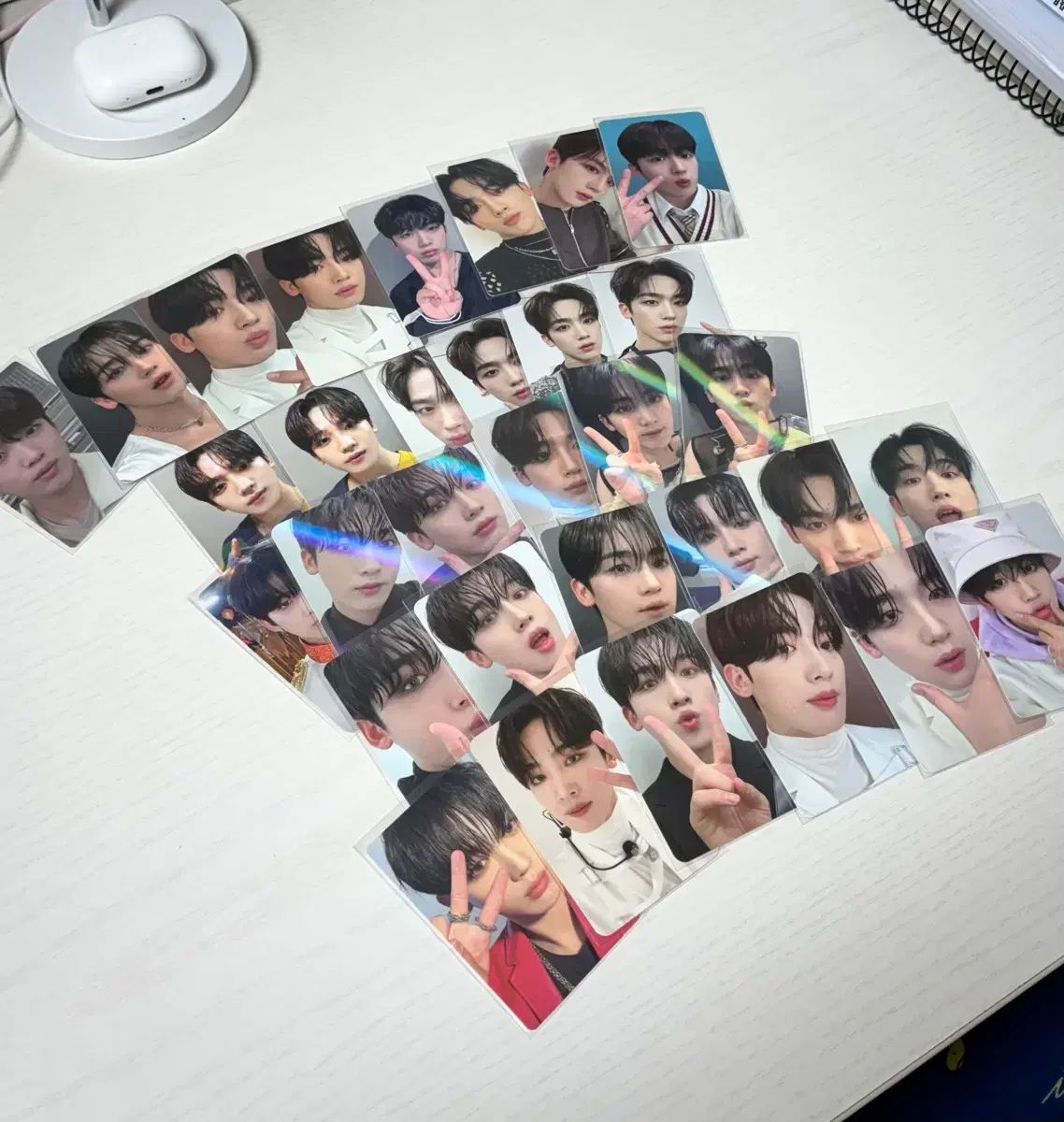 WEi X1 キム・ヨハン(KIM YOHAN・ヨハン) トレカ - メルカリ