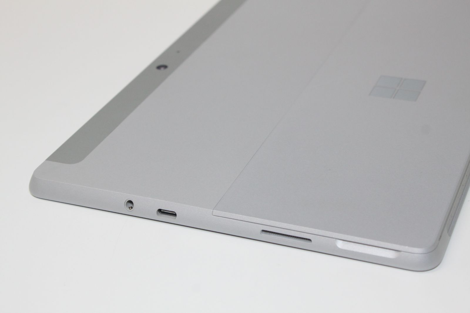 microsoft surface go 初代 初代 Microsoft Surface Go (128GB)