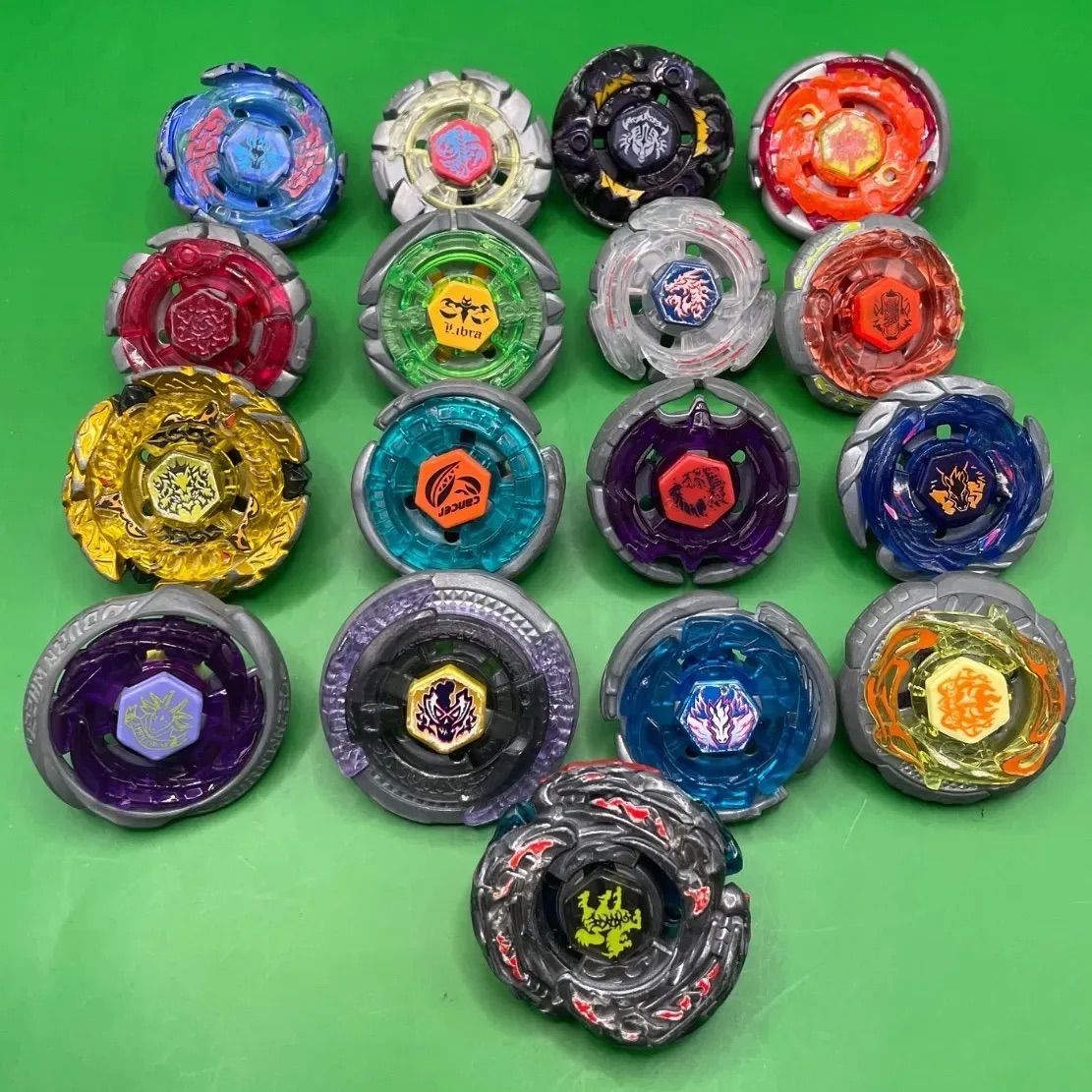 タカラトミー【メタルファイトベイブレード】17個まとめ売り『付属品