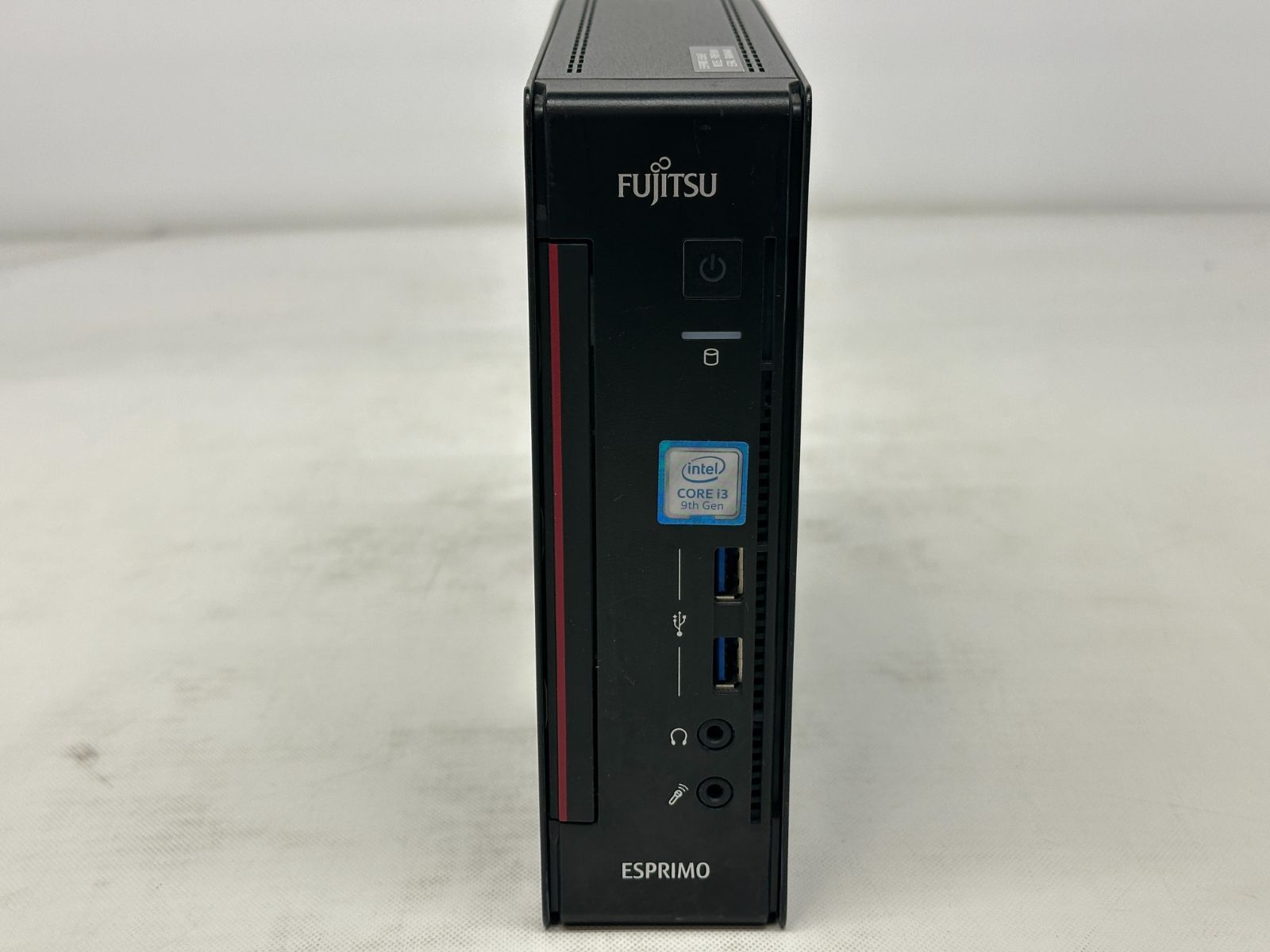 Win11Pro 第8世代 i3 搭載 小型ビジネスPC FUJITSU ESPRIMO Q558/V i3