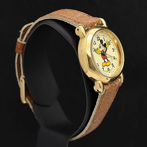 セイコー アルバ ミッキーマウス V811-0550 QZ アイボリー文字盤