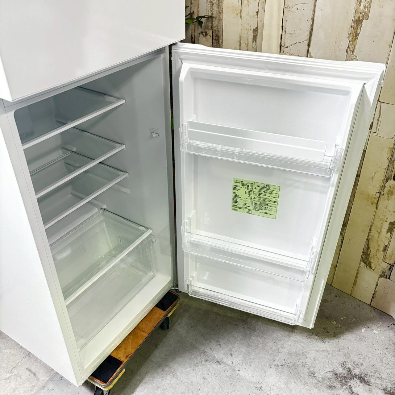 2022年製】 Y select ヤマダオリジナル YRZ-F23K ノンフロン冷凍冷蔵庫