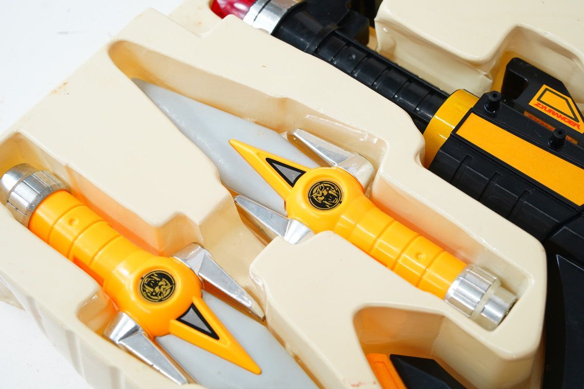 7.483 △ ジュウレンジャー 伝説の武器セット2 当時物 箱付 - メルカリ