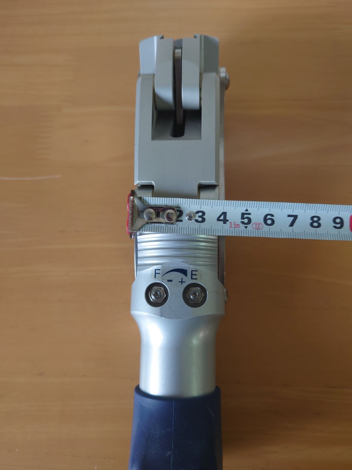 新品 Ottobock 膝継手 3R106 義足膝継手：3R106 多軸空圧膝継手