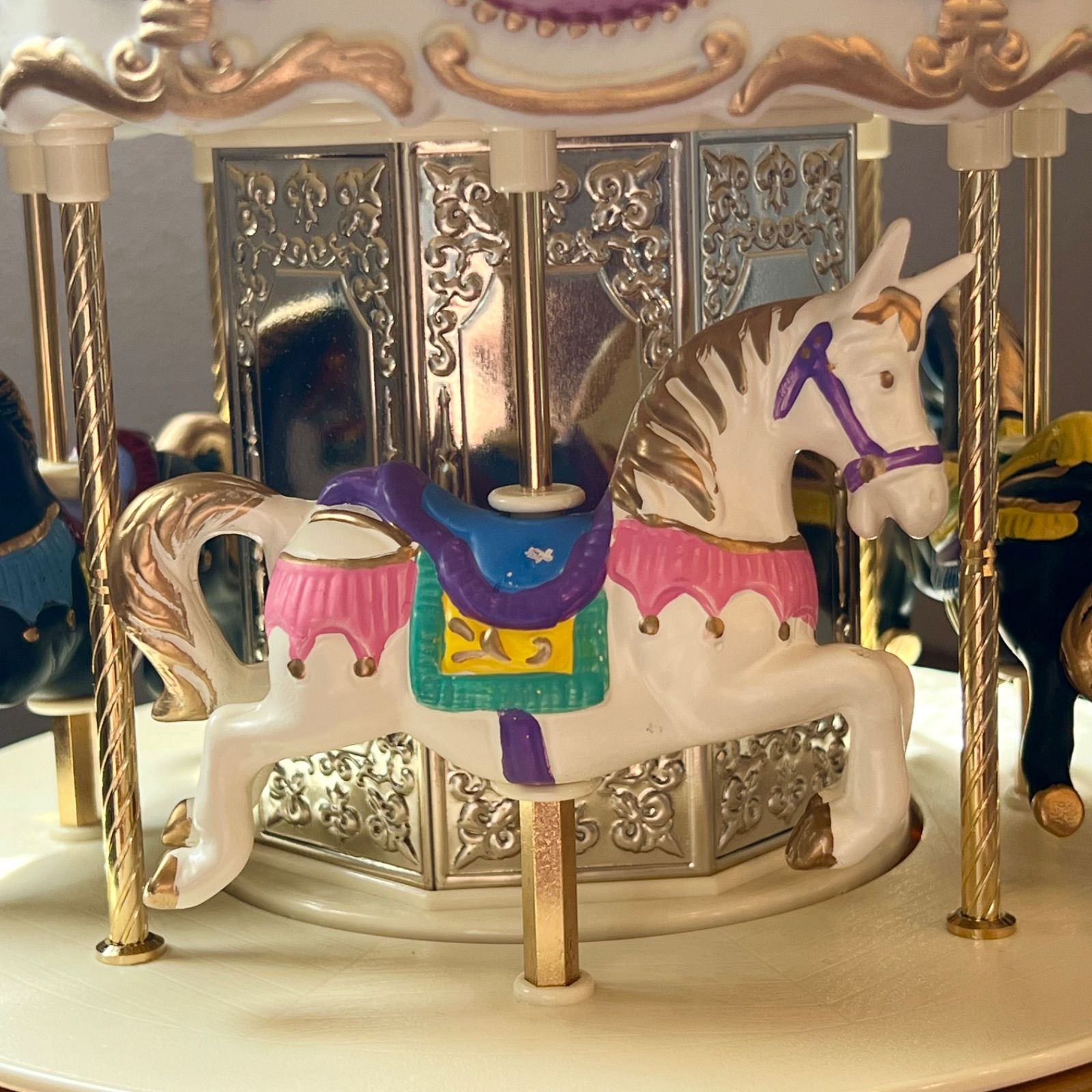 即納】 オルゴール メリーゴーランド 陶器製 デラックス