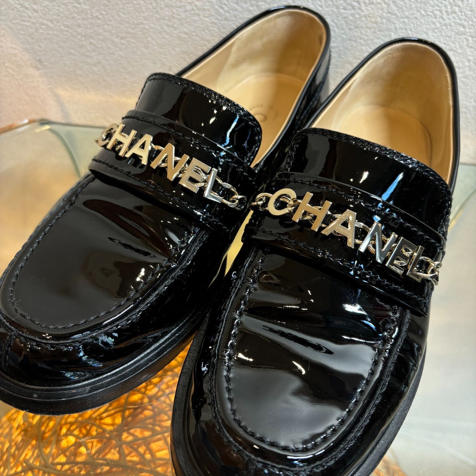 ΩNA3084 大人気！付属品付き！ CHANEL シャネル ローファー 36 1/2