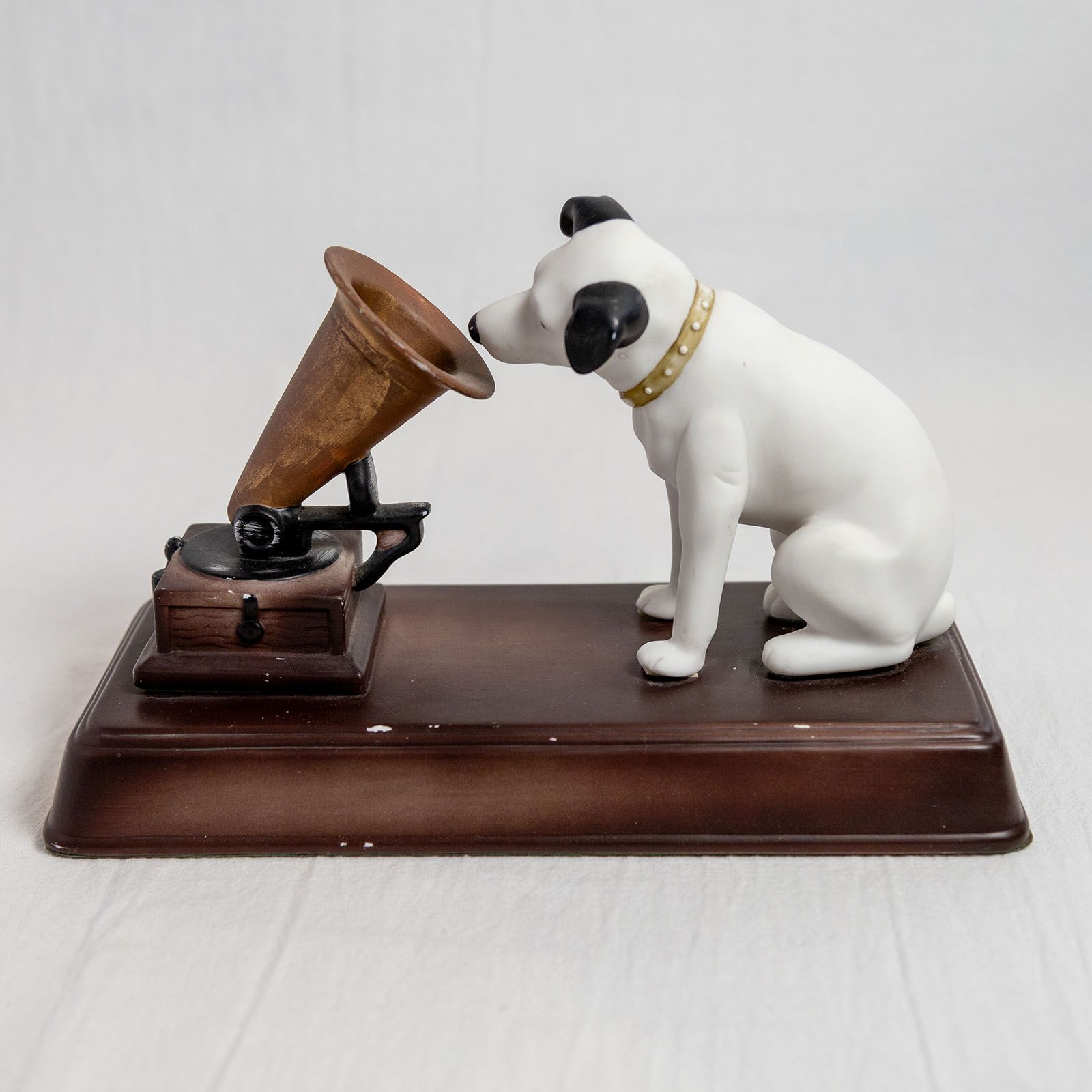 昭和レトロ】Victor ビクター ニッパー犬 蓄音機 置物 - メルカリ