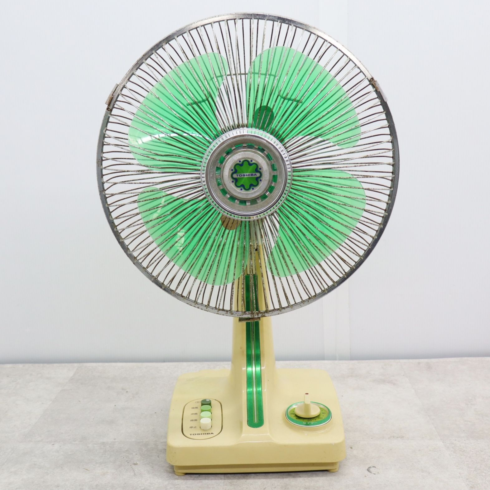 ▽当時物！ ｜レトロ 扇風機｜TOSHIBA 東芝 D-30D41G 羽根の大きさ