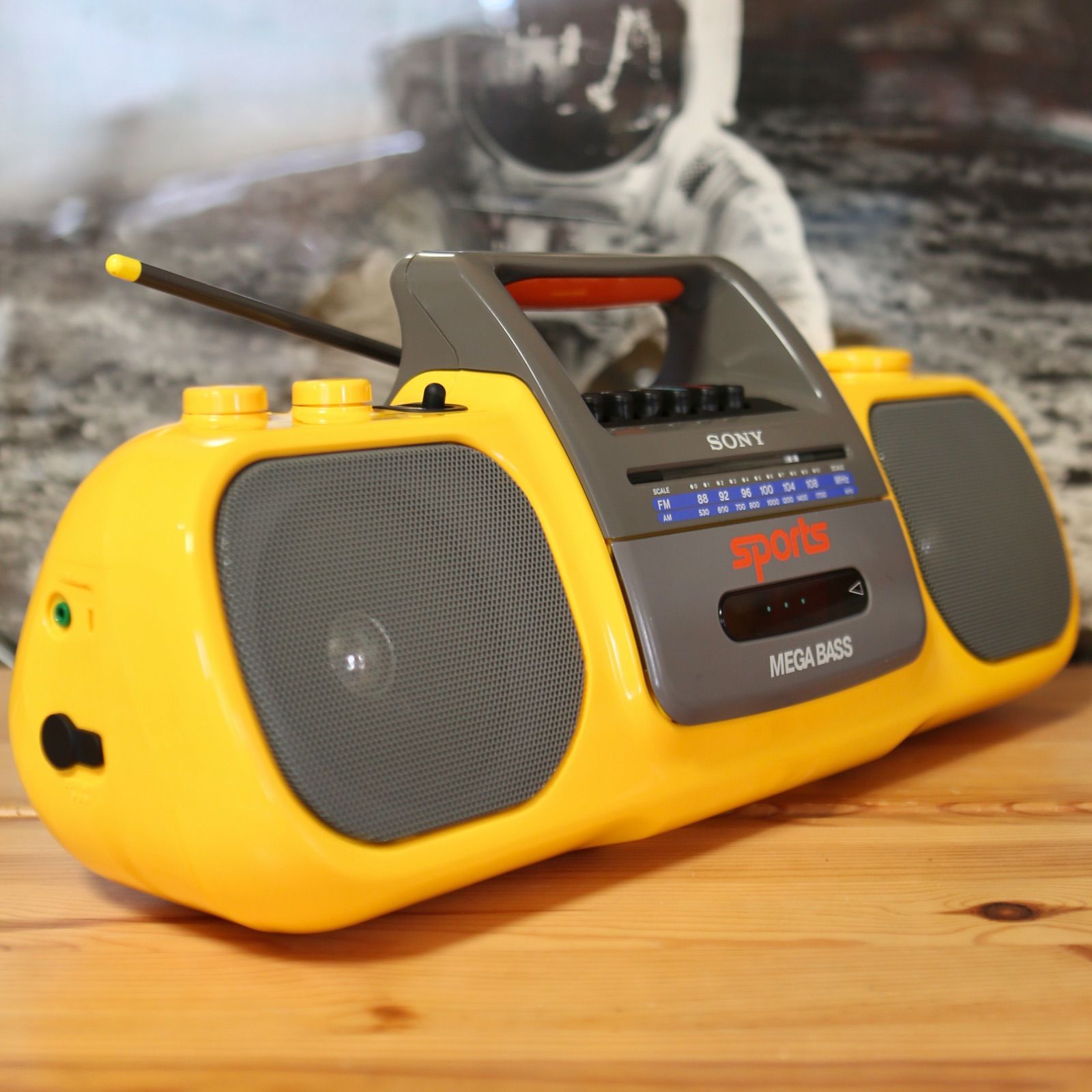 SONY SPORTS CFS-914 メガベース搭載 赤ロゴ世代 ラジカセ ソニー