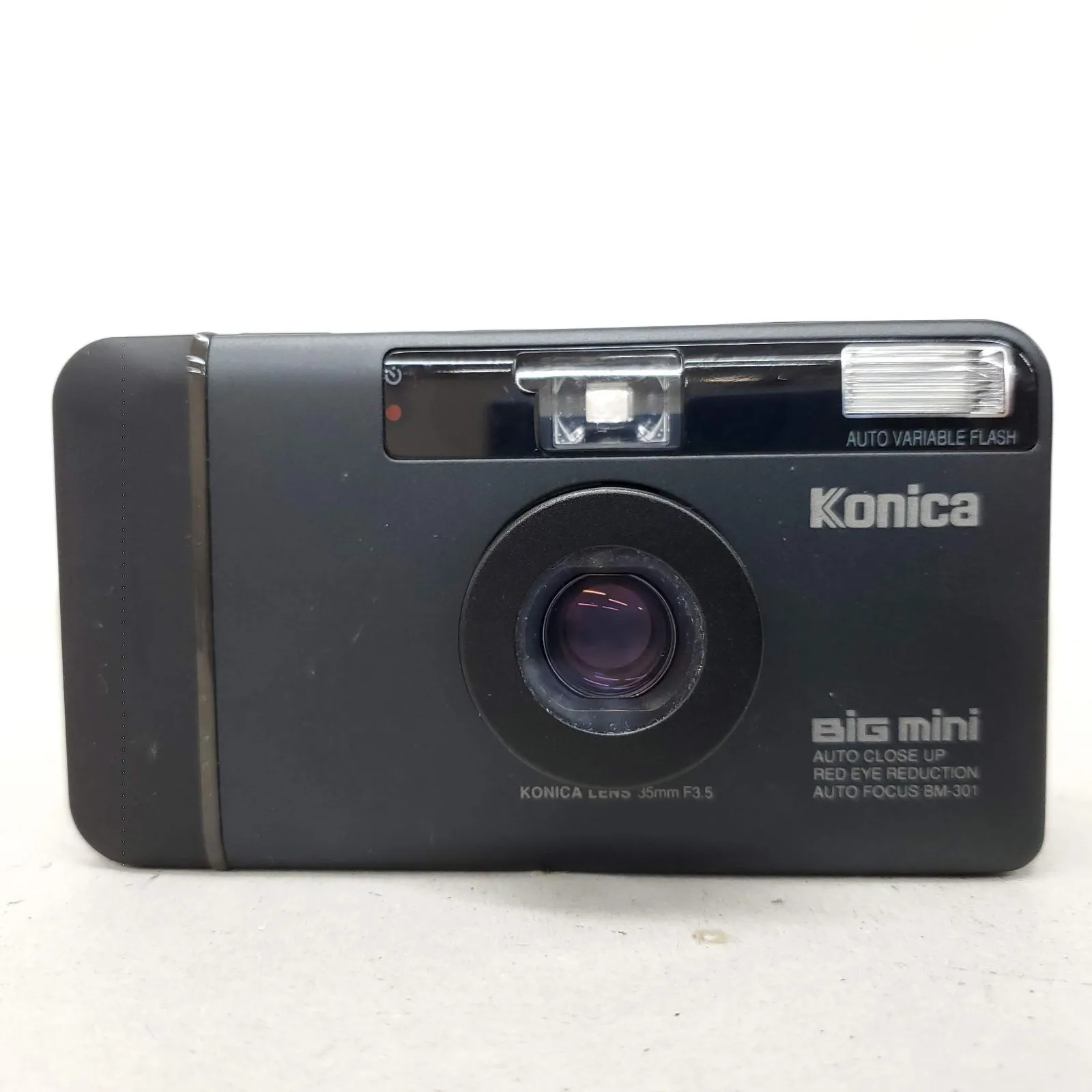 Konica BIG mini F コンパクトカメラ Konica Big Mini F - Camera