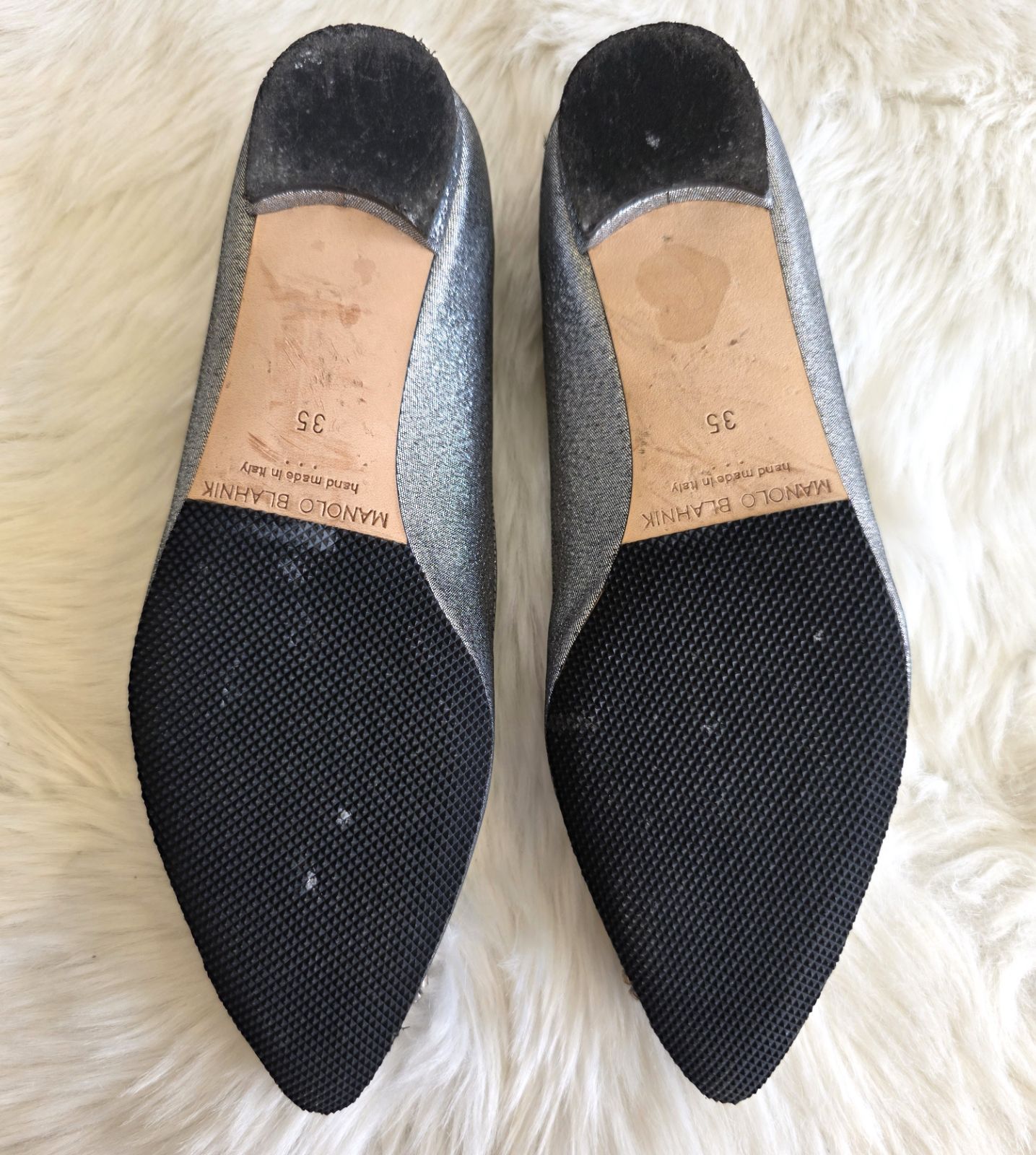 ☆Manolo Blahnik(マノロブラニク) HANGISI ハンギシ フラットシューズ