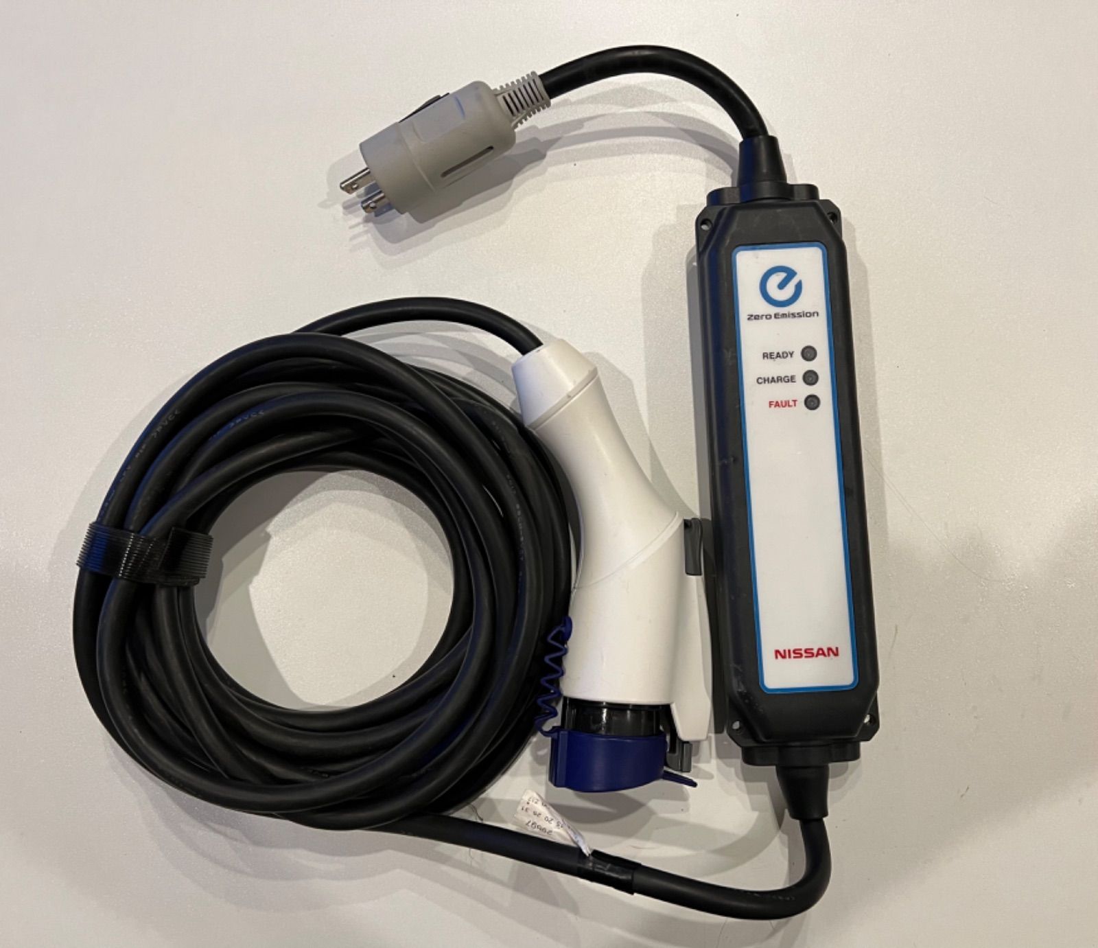 送料込み】純正 日産リーフ 充電ケーブル モデルNo 29690 3NK5E - メルカリ