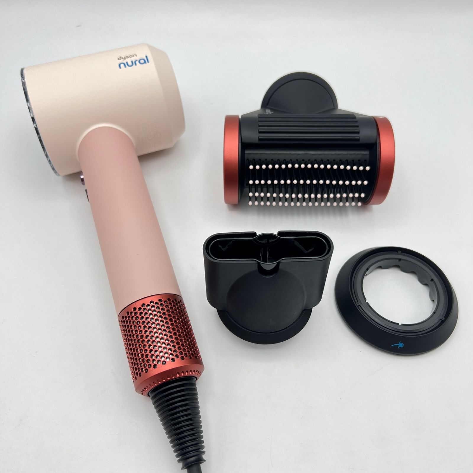 美品】Dyson Supersonic Nural Shine HD16 KP さくらチェリー ヘア