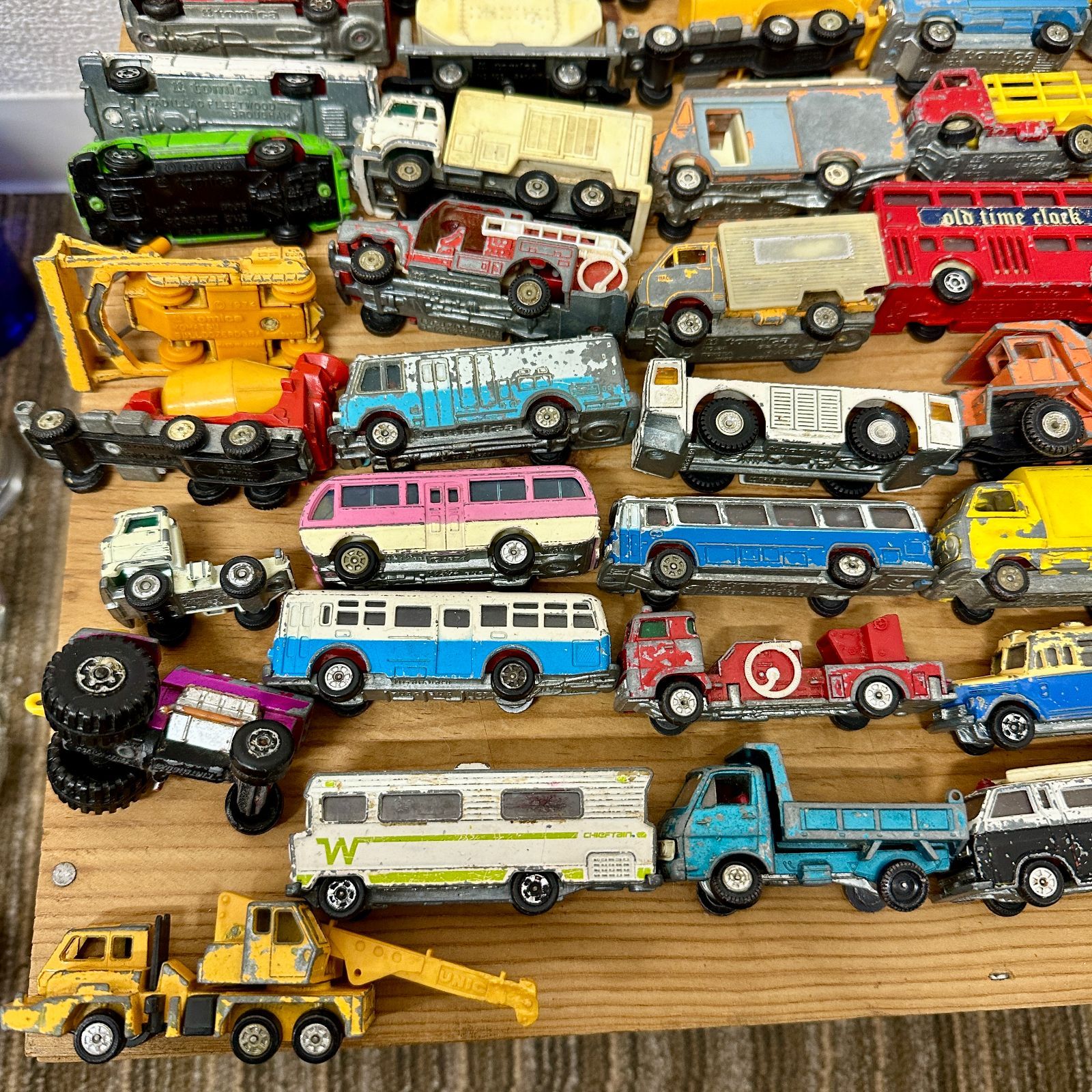 TOMICA トミカ まとめ売り TOMICA トミカ 大量 まとめ売り 64台 日本製