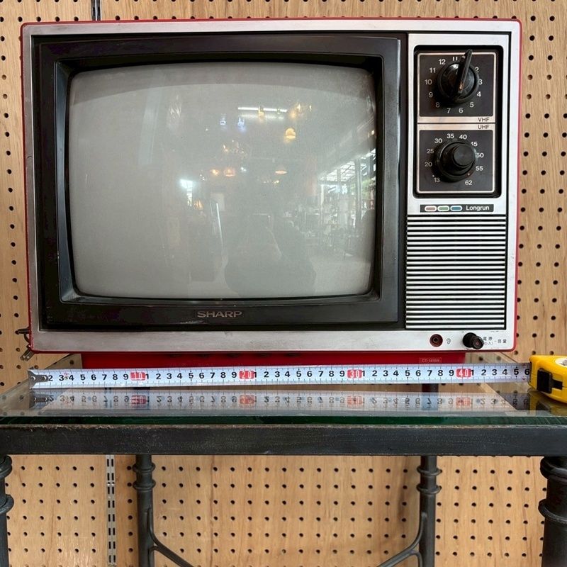 ジャンク】昭和レトロ シャープ ブラウン管テレビ 赤 SHARP CT-1416R