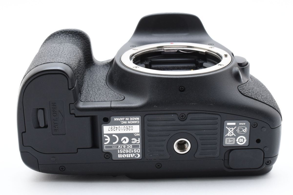 ショット数34600回 美品 Canon EOS 7D 充電器付き 付属品多数 AA4055