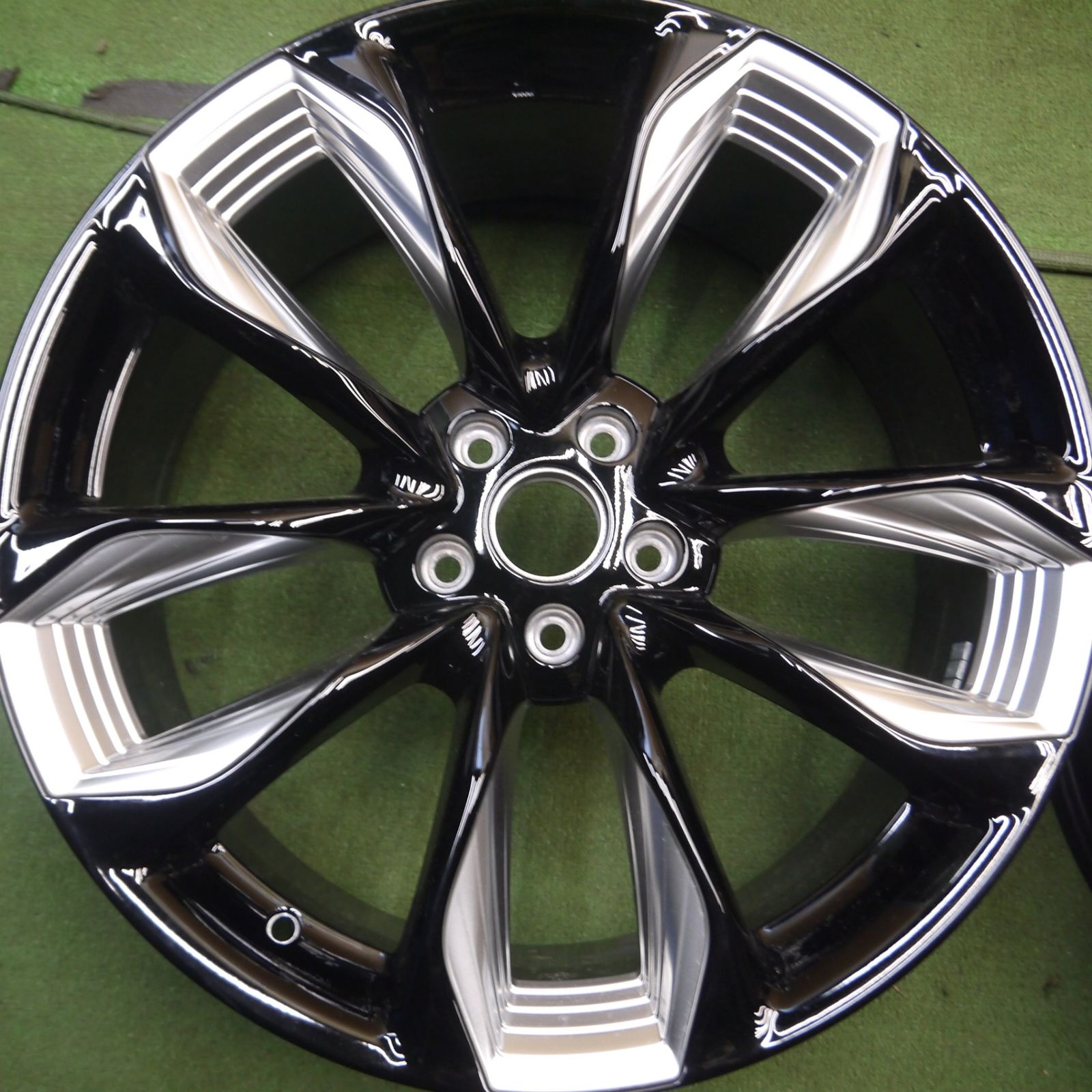 送料無料* 新車外し☆レクサス LC500 Sパッケージ 純正 ホイール 21