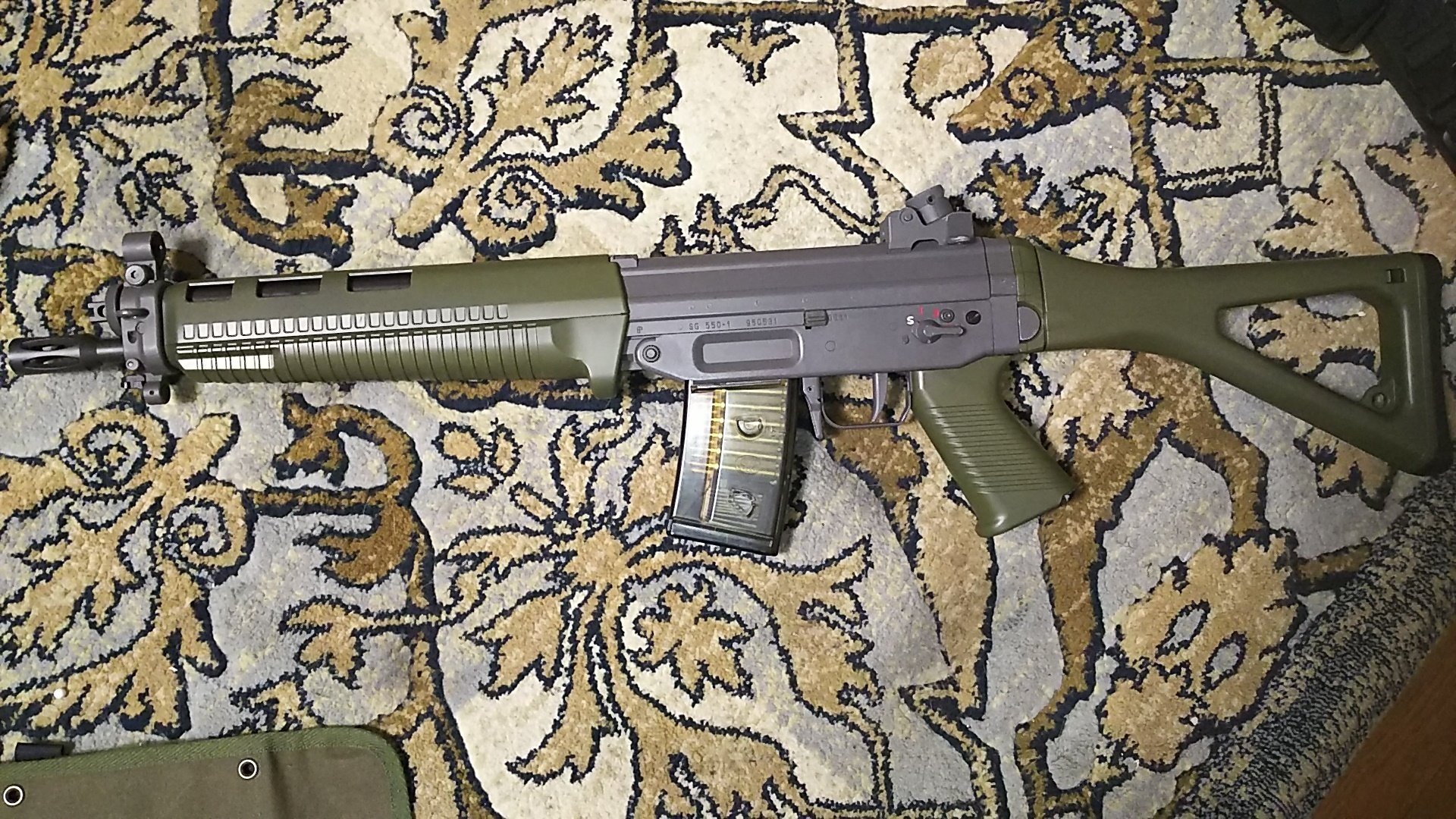 東京マルイ SIG551 SWAT（SIG SG551） エアガンレビュー 電動ガン｜郭公