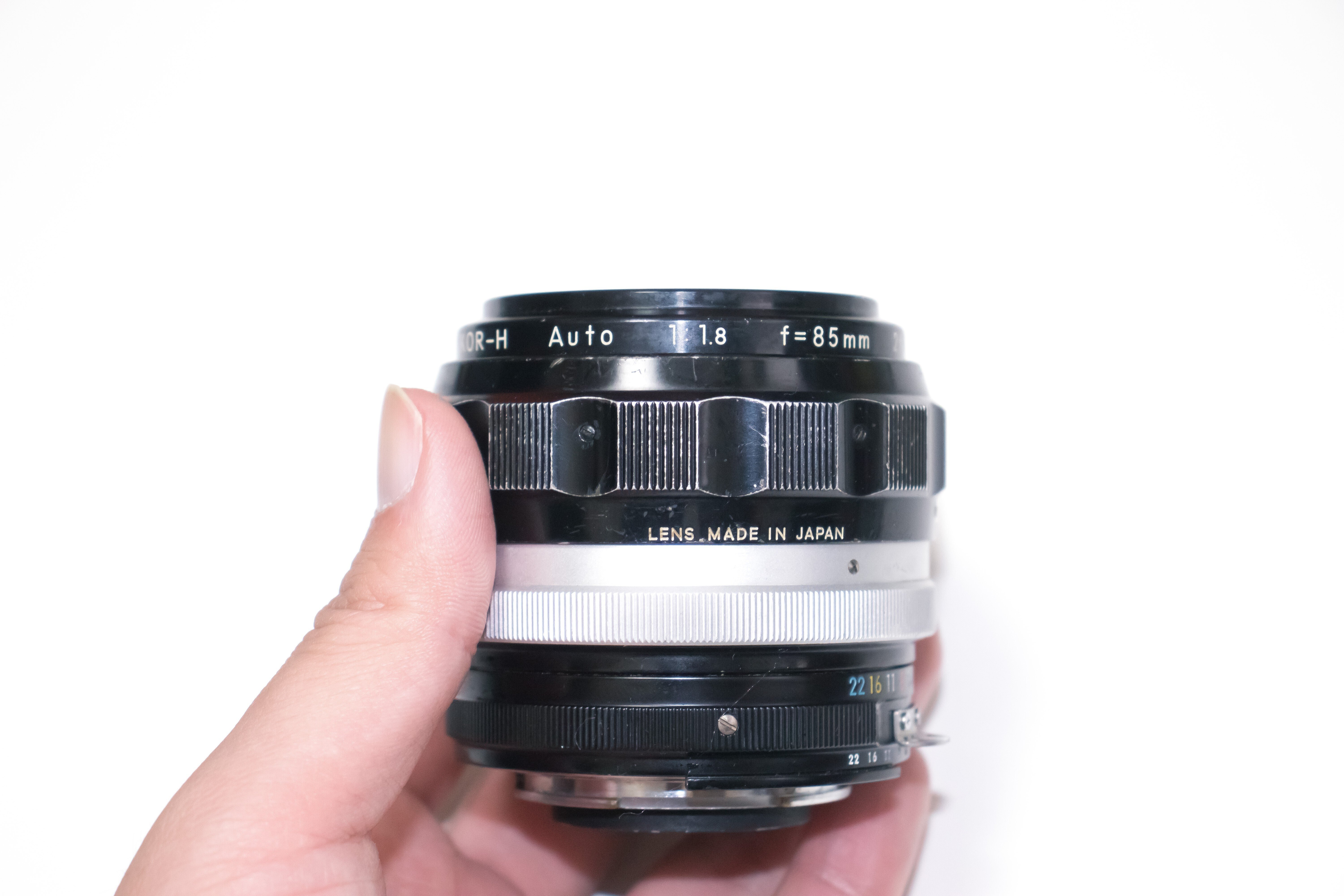 レンズ沼】中望遠レンズ！NIKKOR-H Auto 85mm f1.8｜もんぶらん