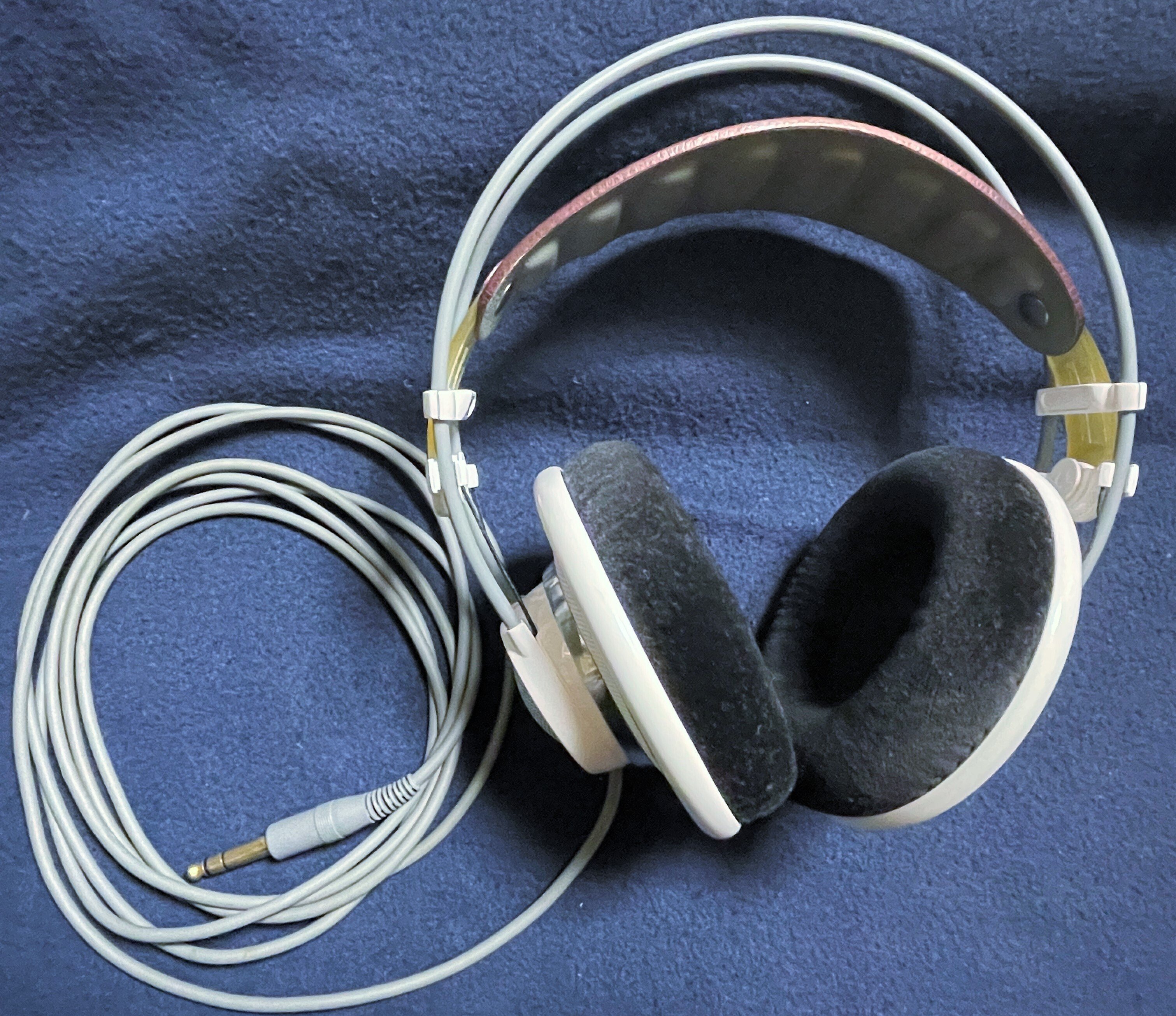 AKG] K701｜ふゃりぃにゃ