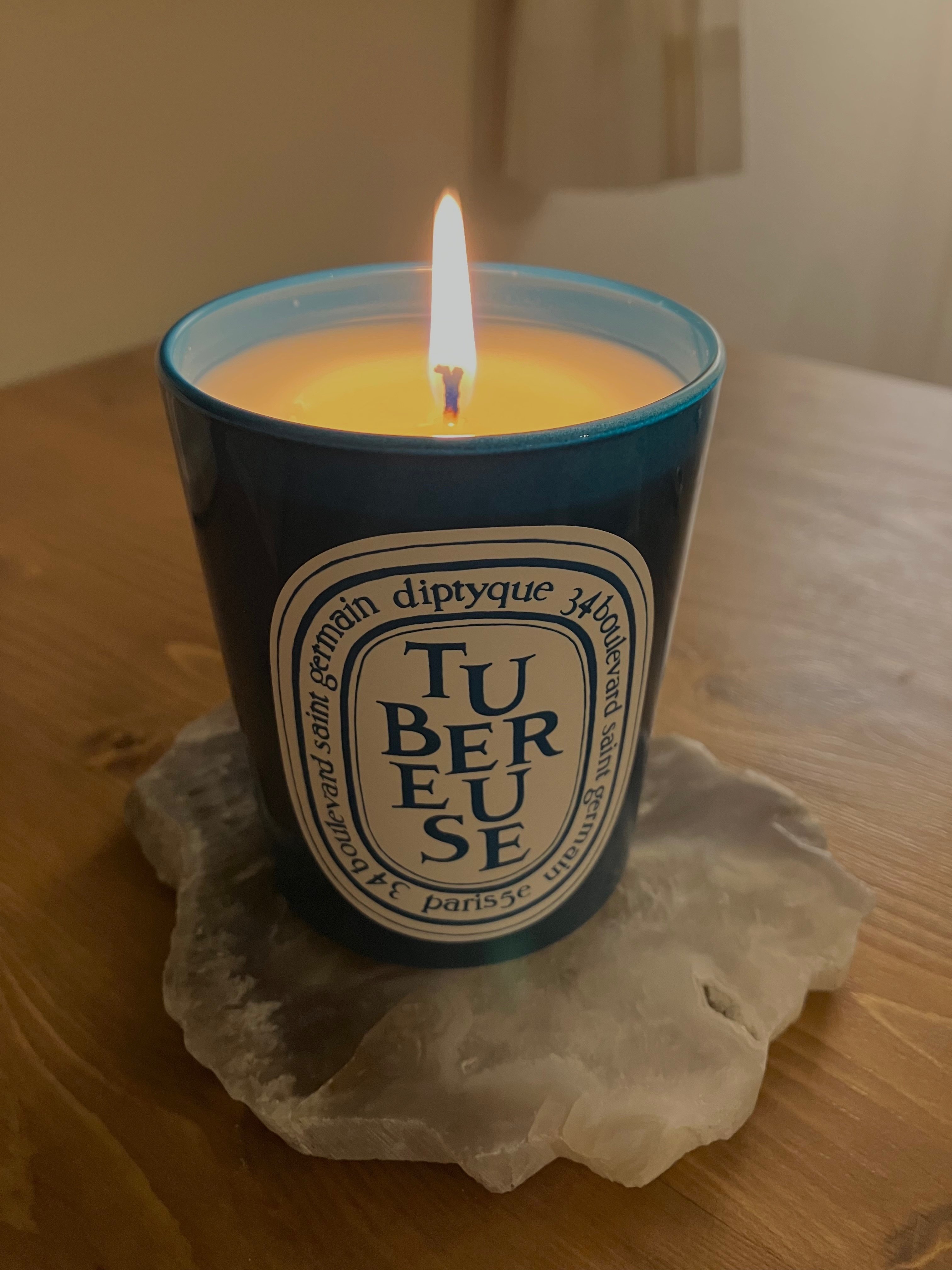 最近の購入品】ベトナムの香りのキャンドル【ディプティック】｜B