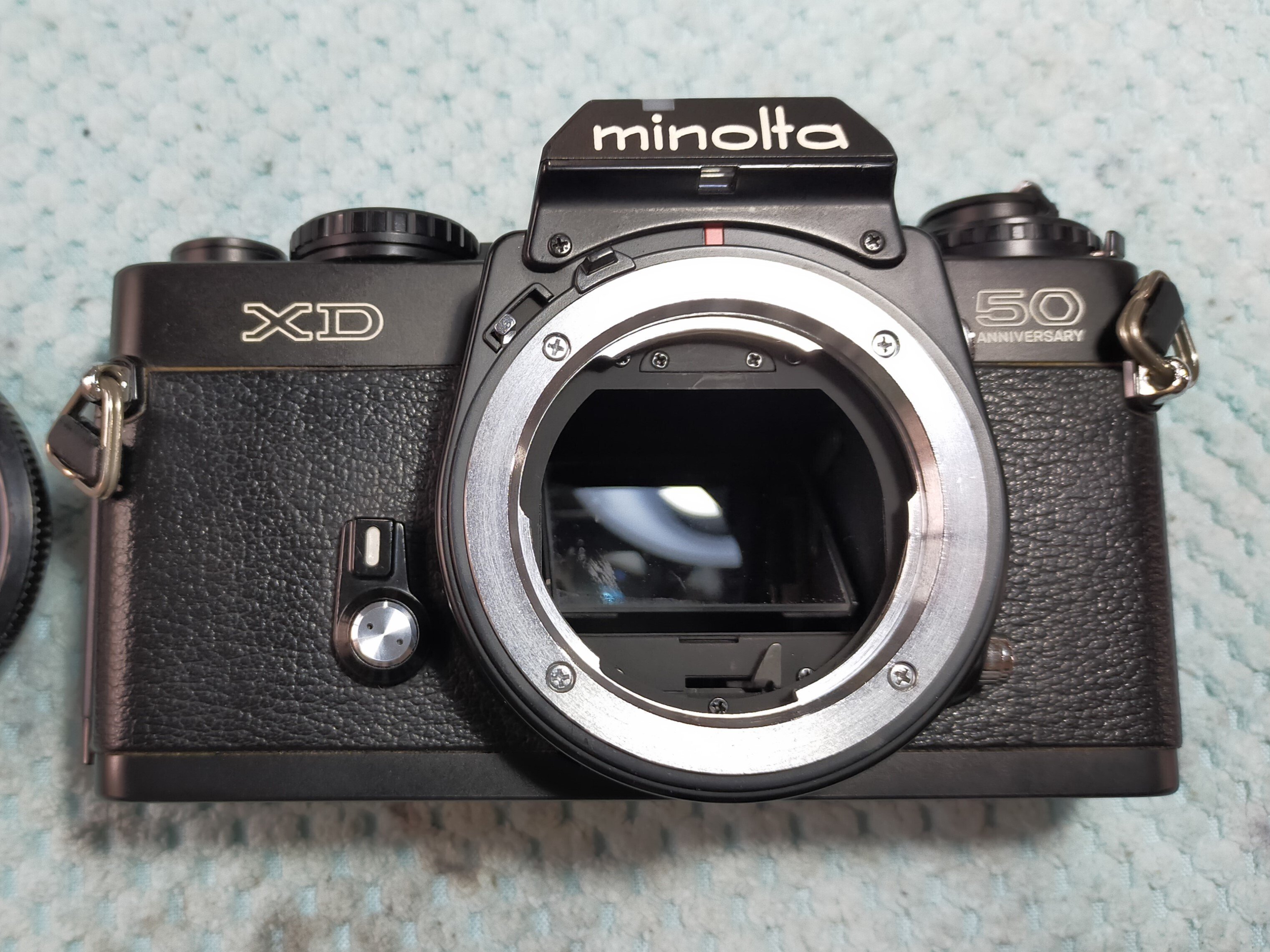 ミノルタ XDの分解｜フィルムカメラ修理のアクアカメラ