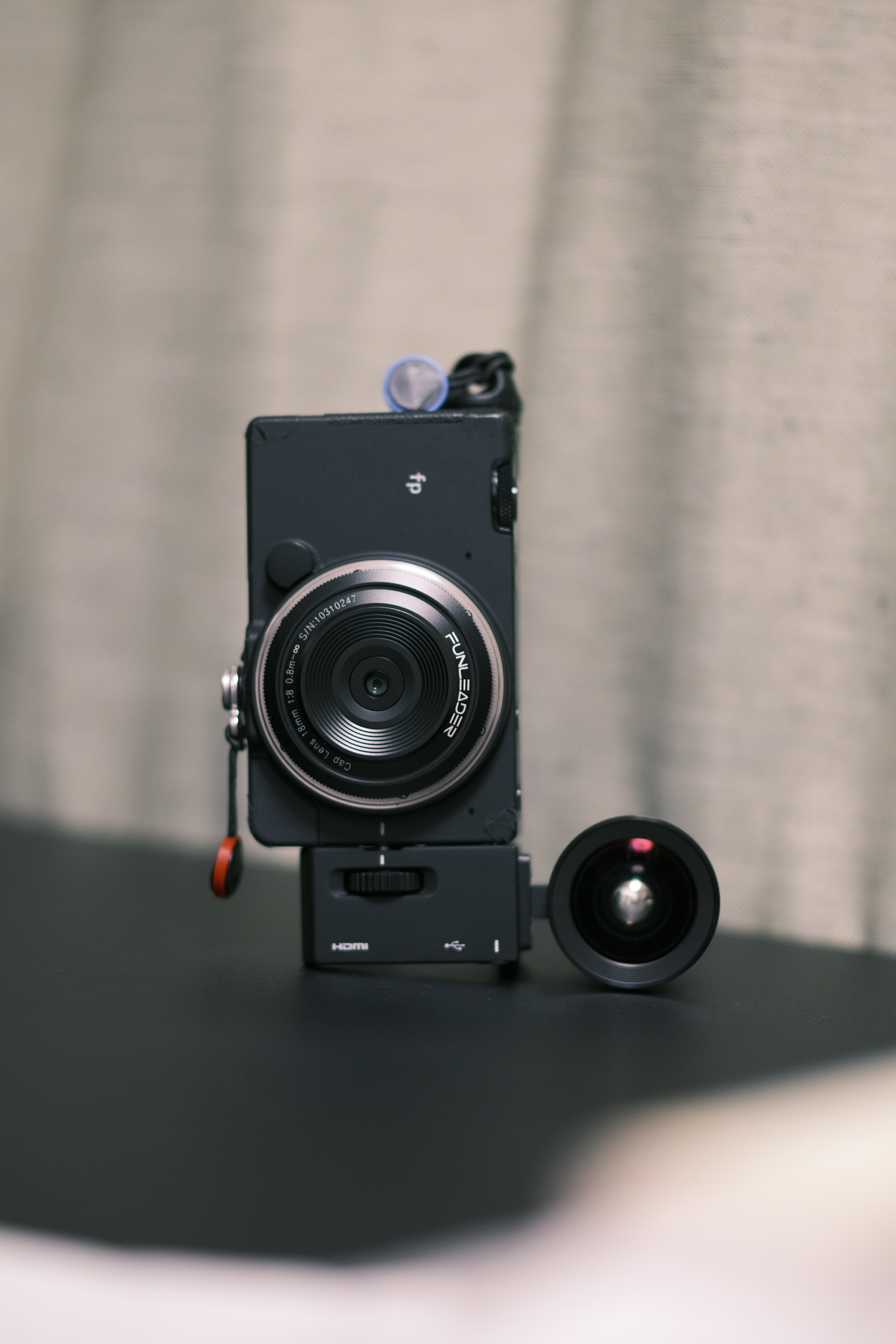 レビュー】SIGMA dp0 Quattro用ファインダー VF-51｜プラナリア