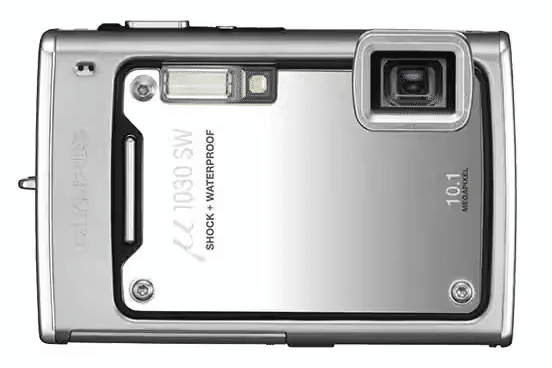 ダイバー社員が作りたかったのはどこでも撮れるタフなカメラ〜 μ 720SW