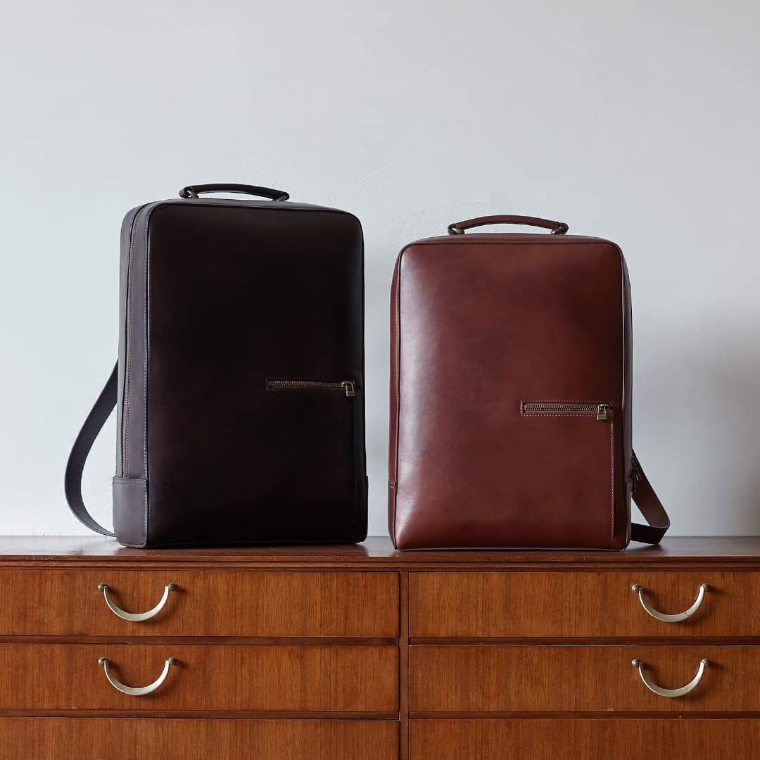 サイズ感を徹底比較！アンティーク スクエア バックパック｜マザー