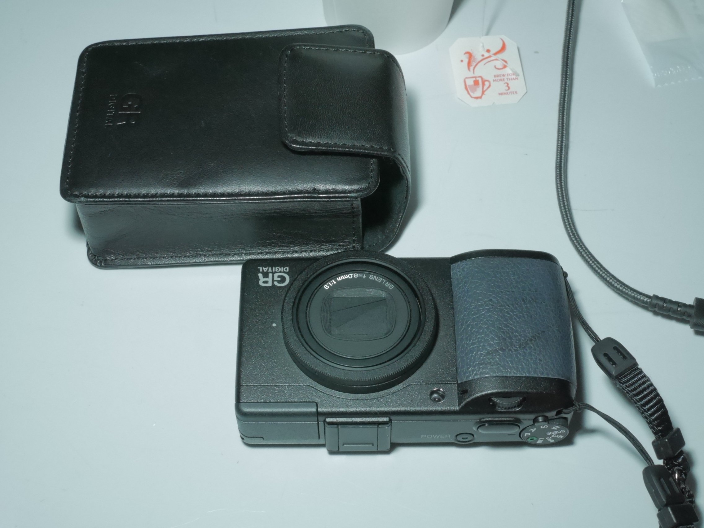 RICOH GR DIGITAL III と GR III｜カメラのヤマヤ