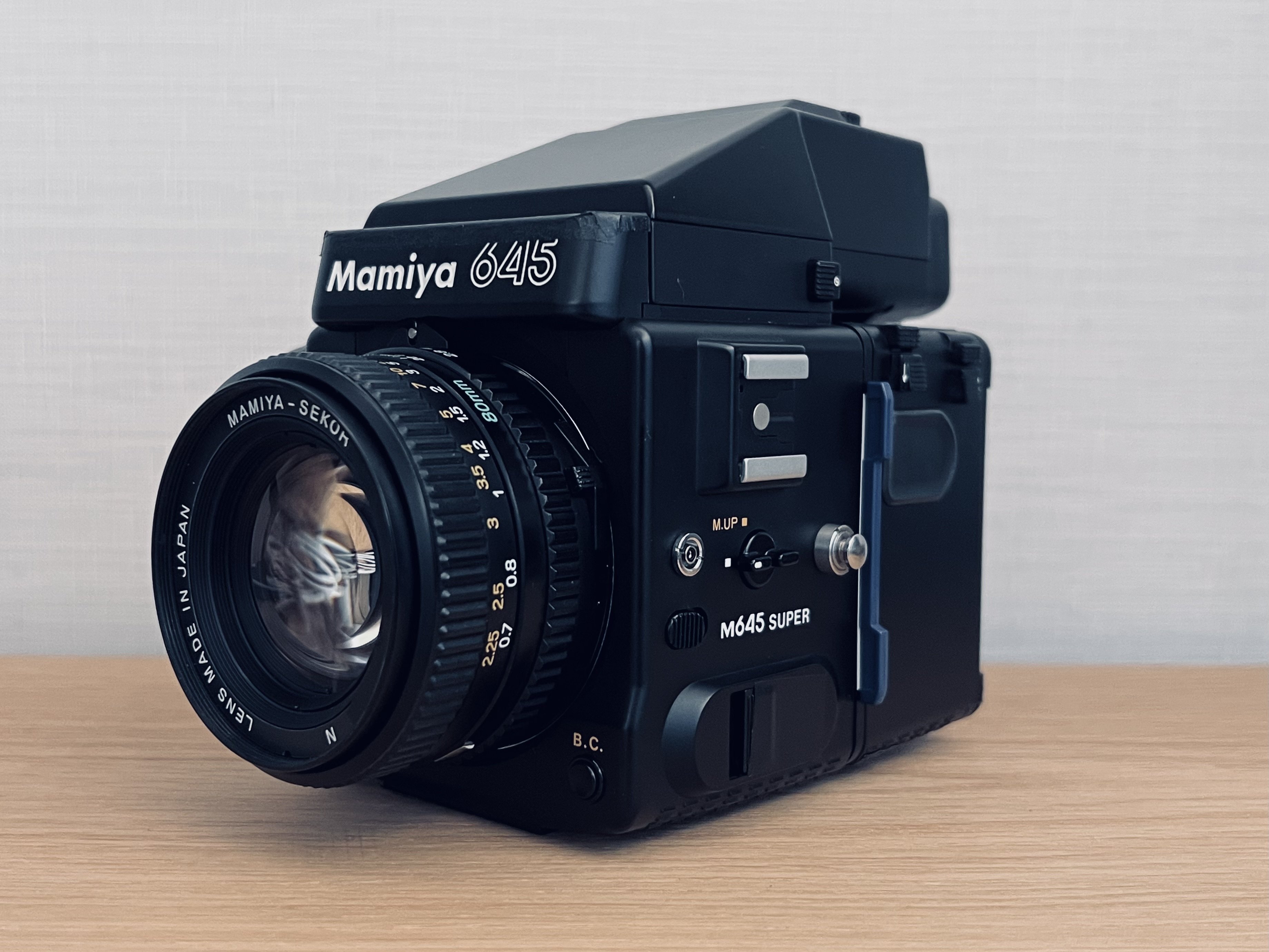 Mamiya 645 フィルムカメラ 80mmレンズ付き Mamiya 645 Super Medium