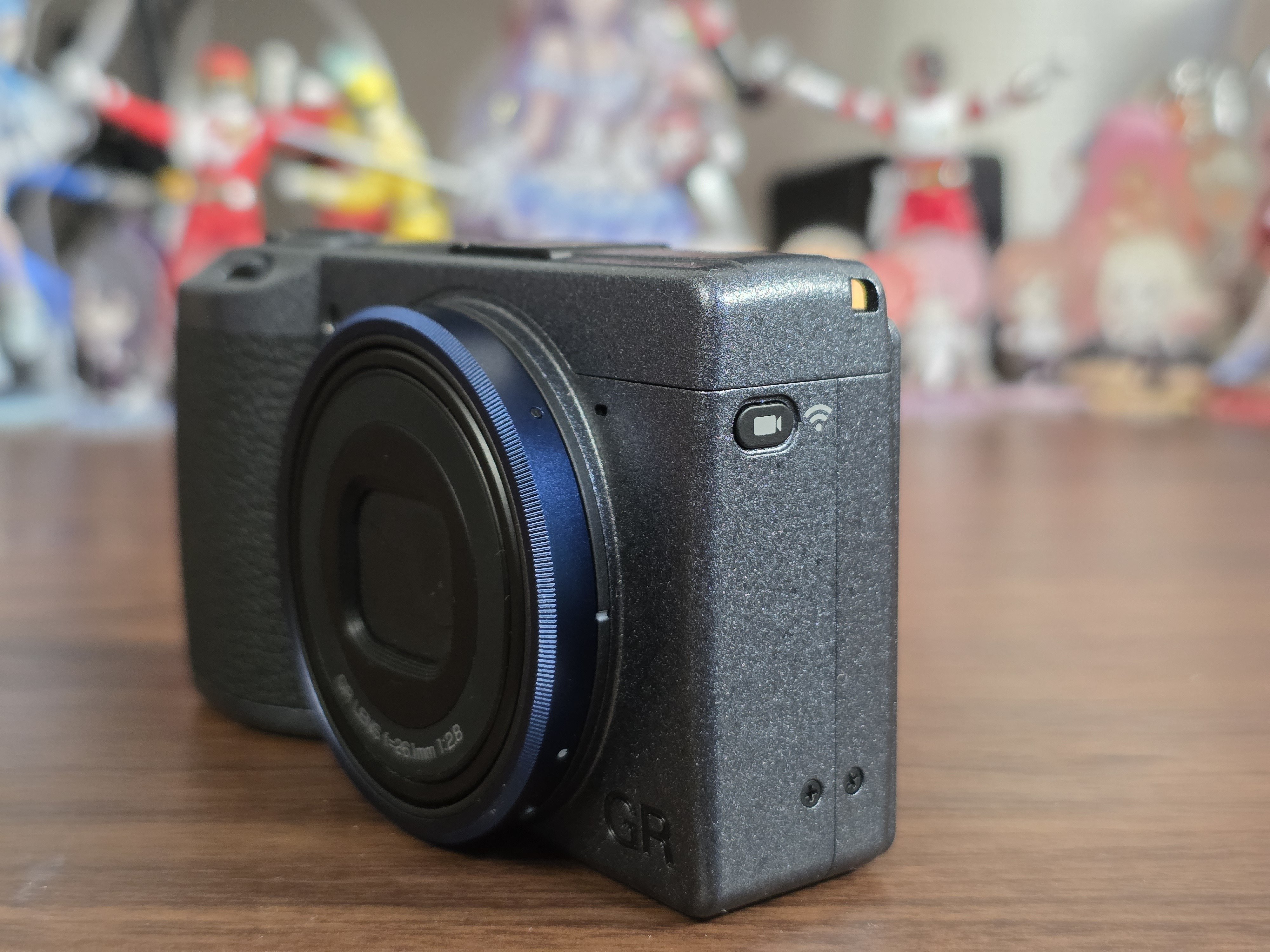 RICOH GR IIIx使用感レビュー|ガチのコンデジは流石にスマホカメラより