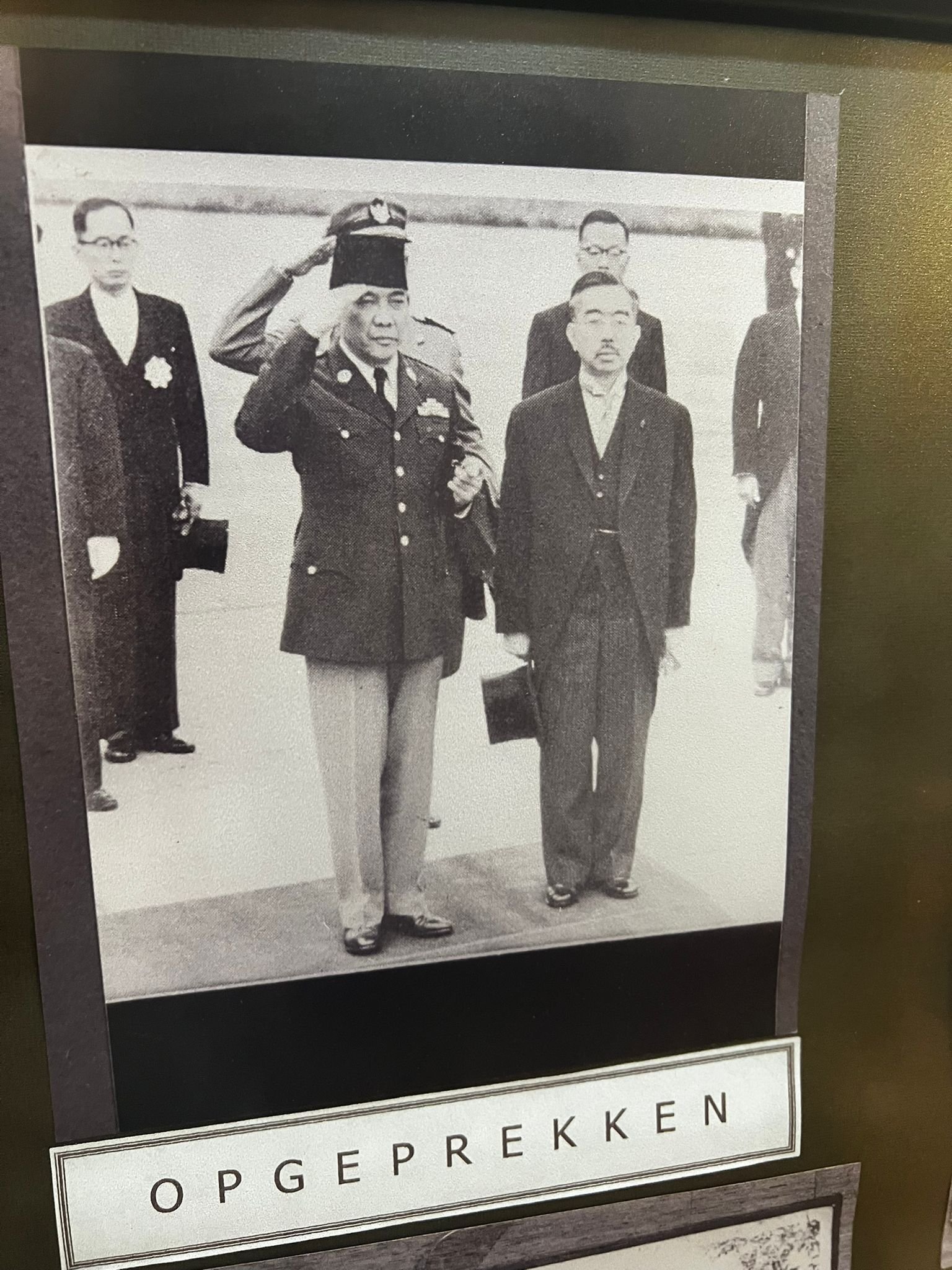 スカルノ元大統領の家とお墓にいった話｜野中大暉