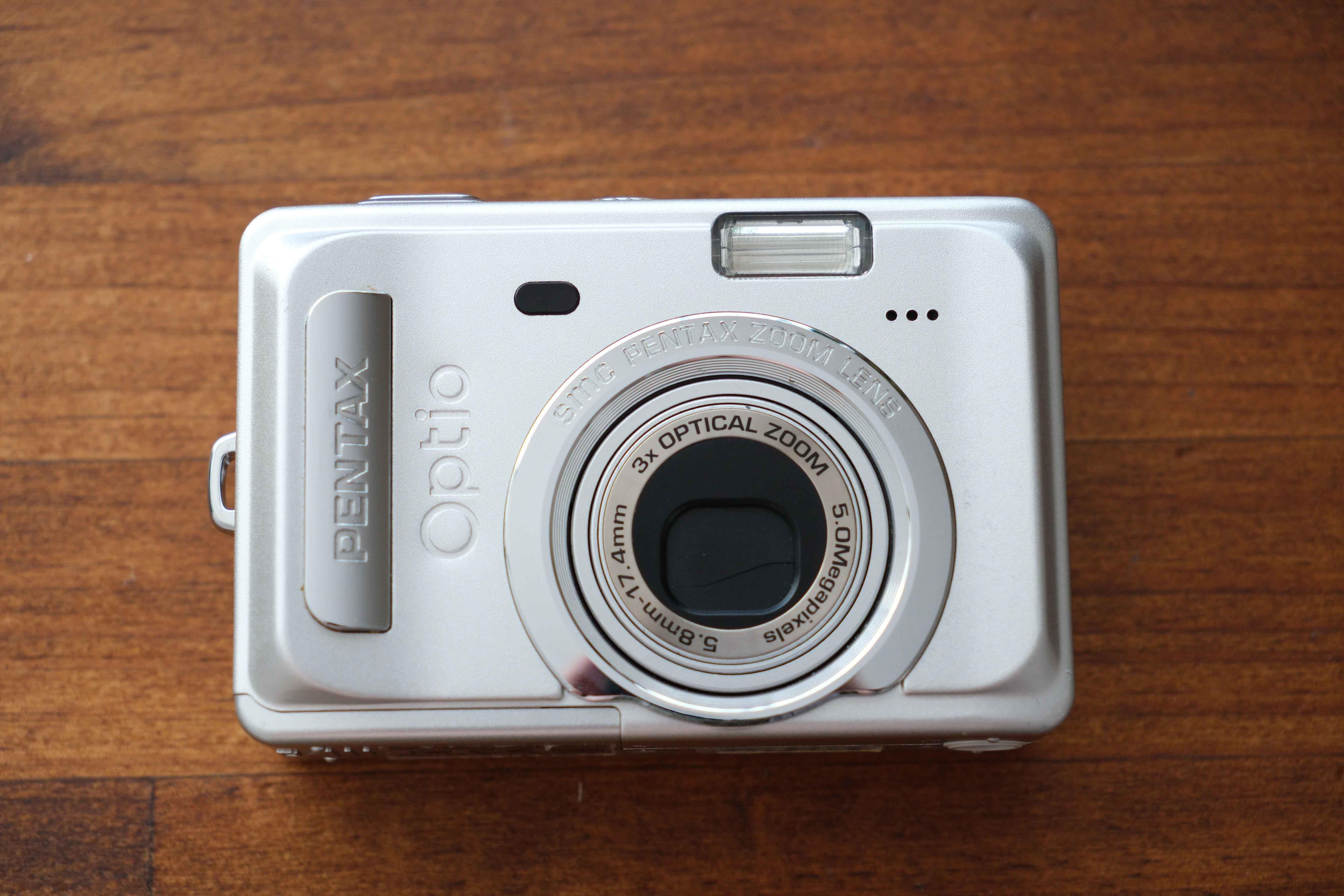 オールドコンデジの世界】エモい PENTAX Optio S55 ・安心の乾電池駆動