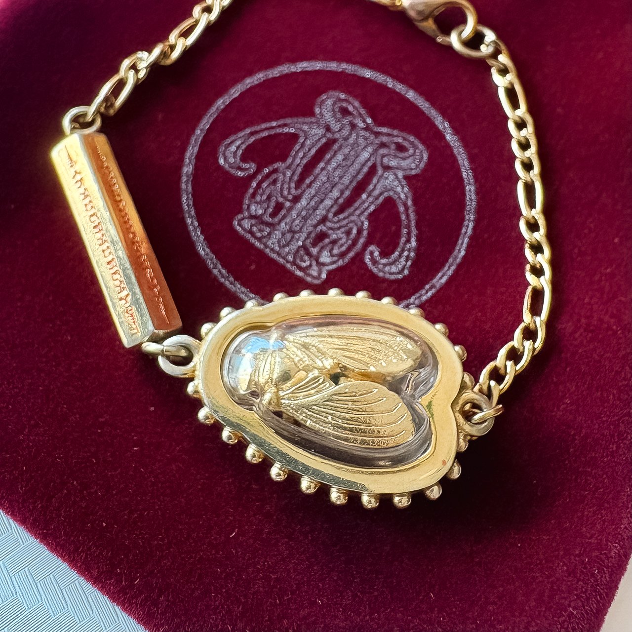 タイ旅行③【プラクルアン】お守りアミュレット屋さん｜明星 菫青