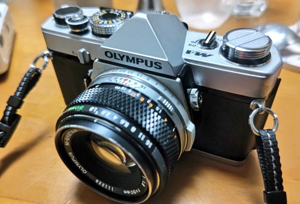 kazのこんなカメラ㉘番外 Olympus M-1｜kaz@Pinguist!