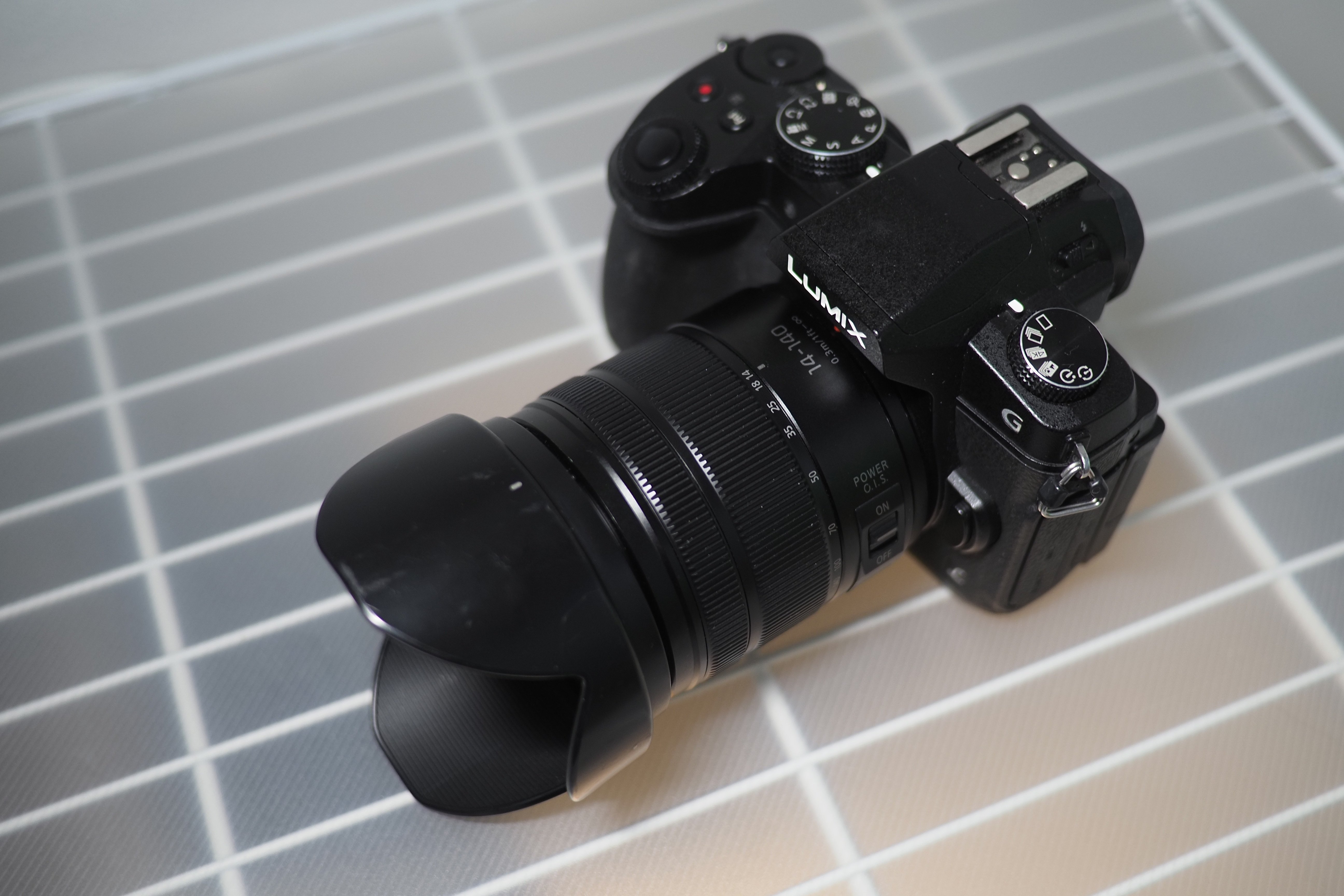 レンズレビュー】LUMIX G VARIO 14-140mm F3.5-5.6 ASPH. POWER.O.I.S.｜鷺