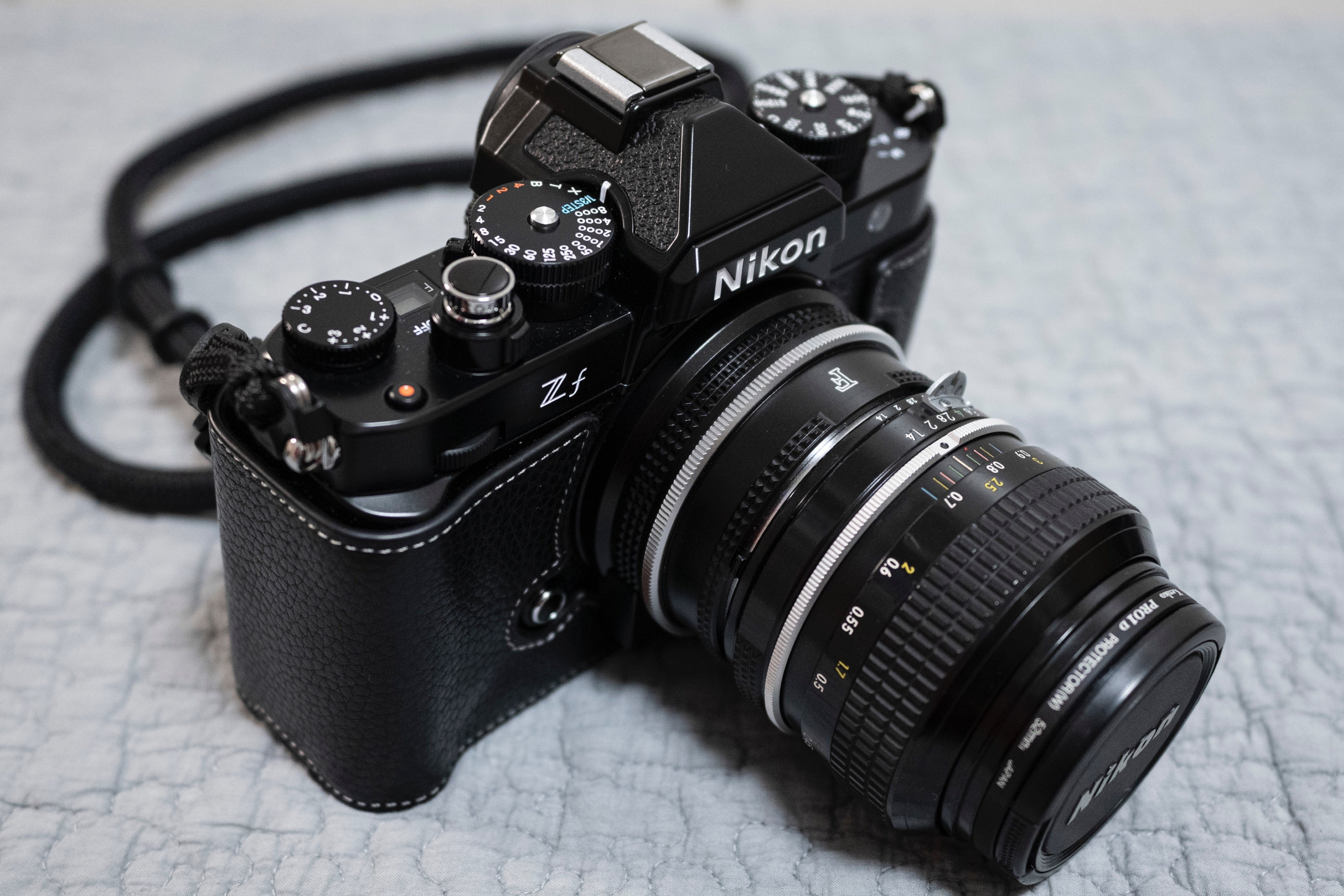 レンズとストロボ。 ｜ Nikon Zf｜yoriknit