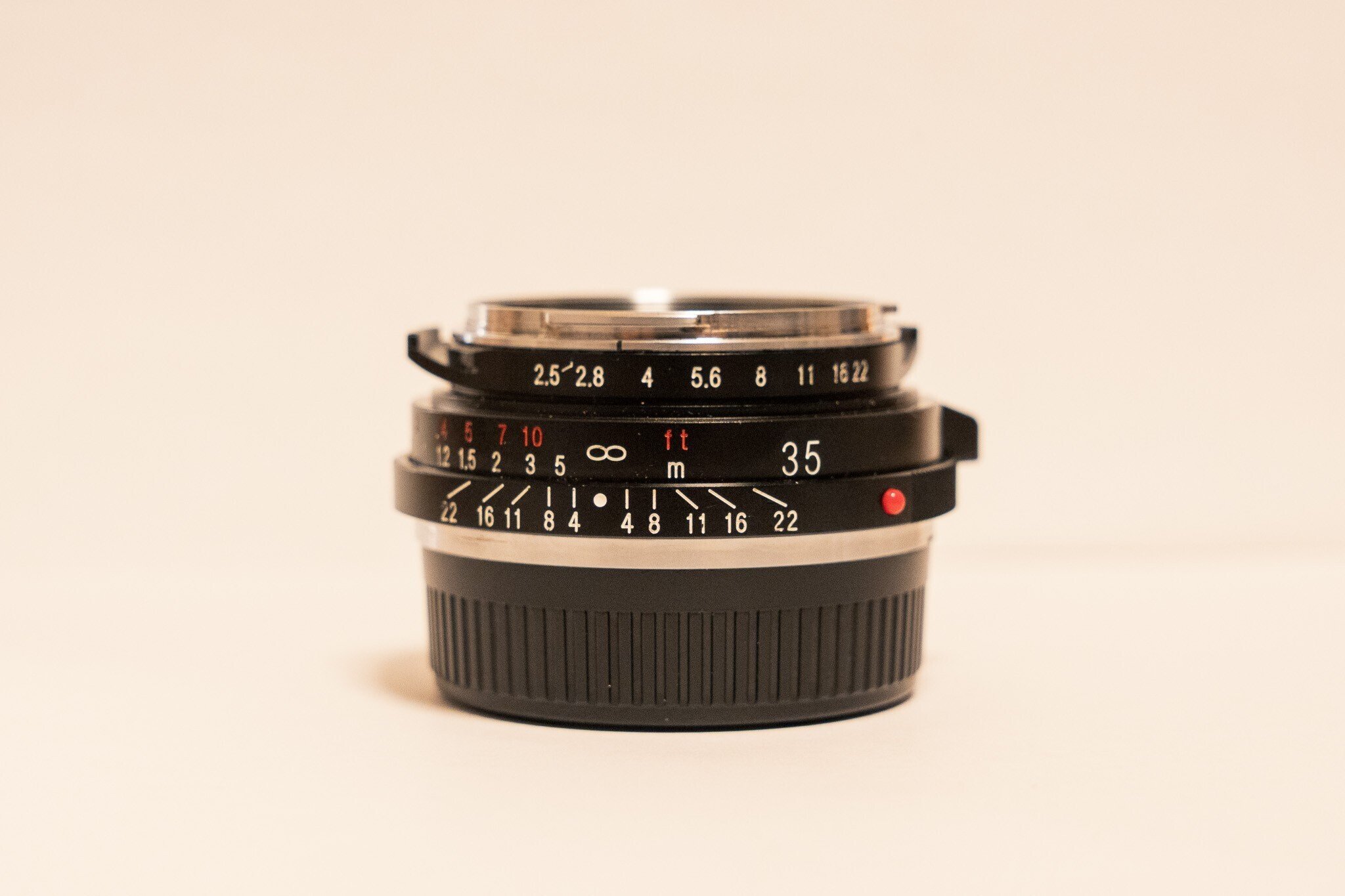 新品3万円台で買えるレンズ｜会社員とカメラ