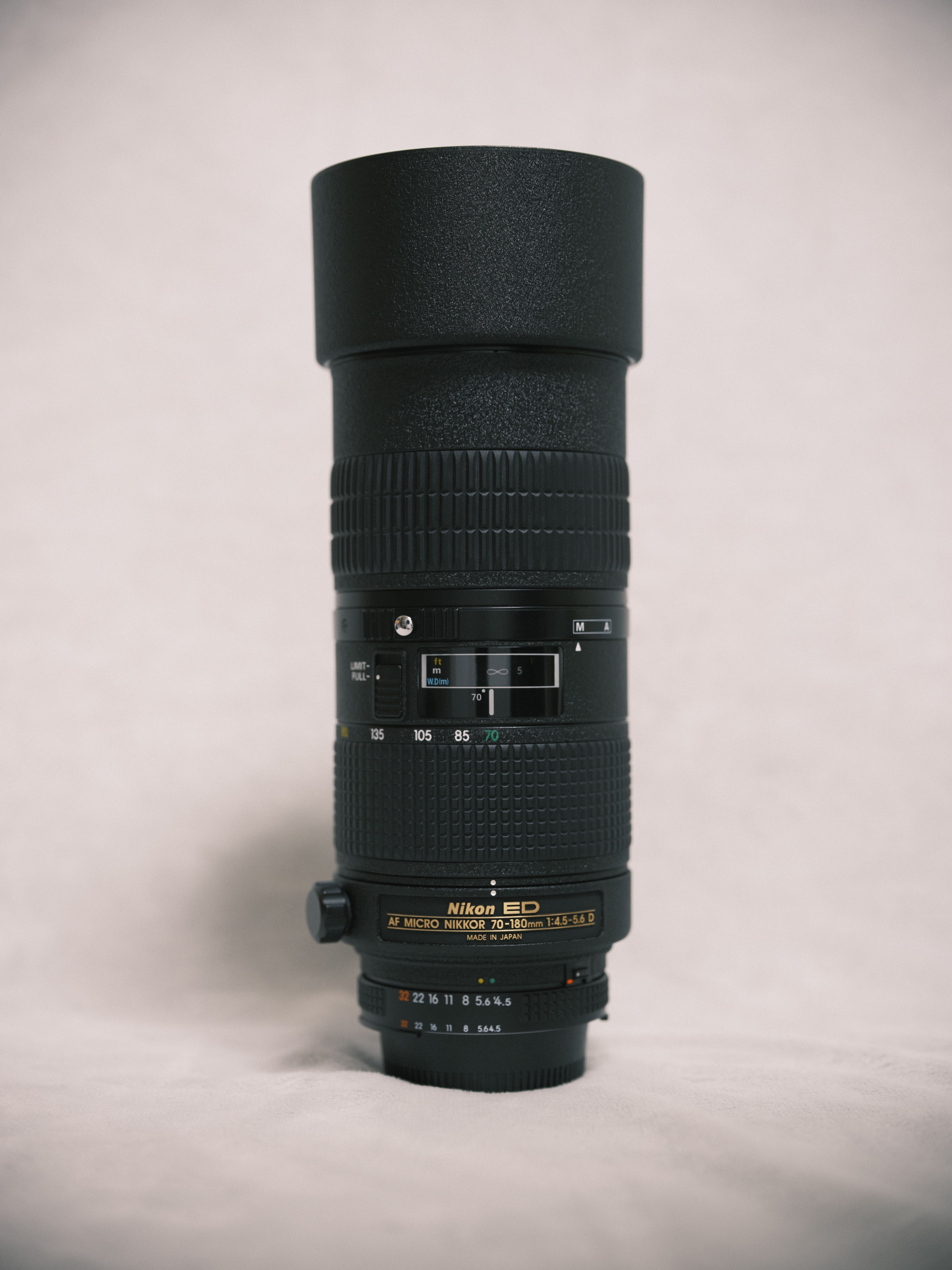 レビュー】マクロレンズの白眉 AF Zoom-Micro Nikkor ED 70-180mm F4.5