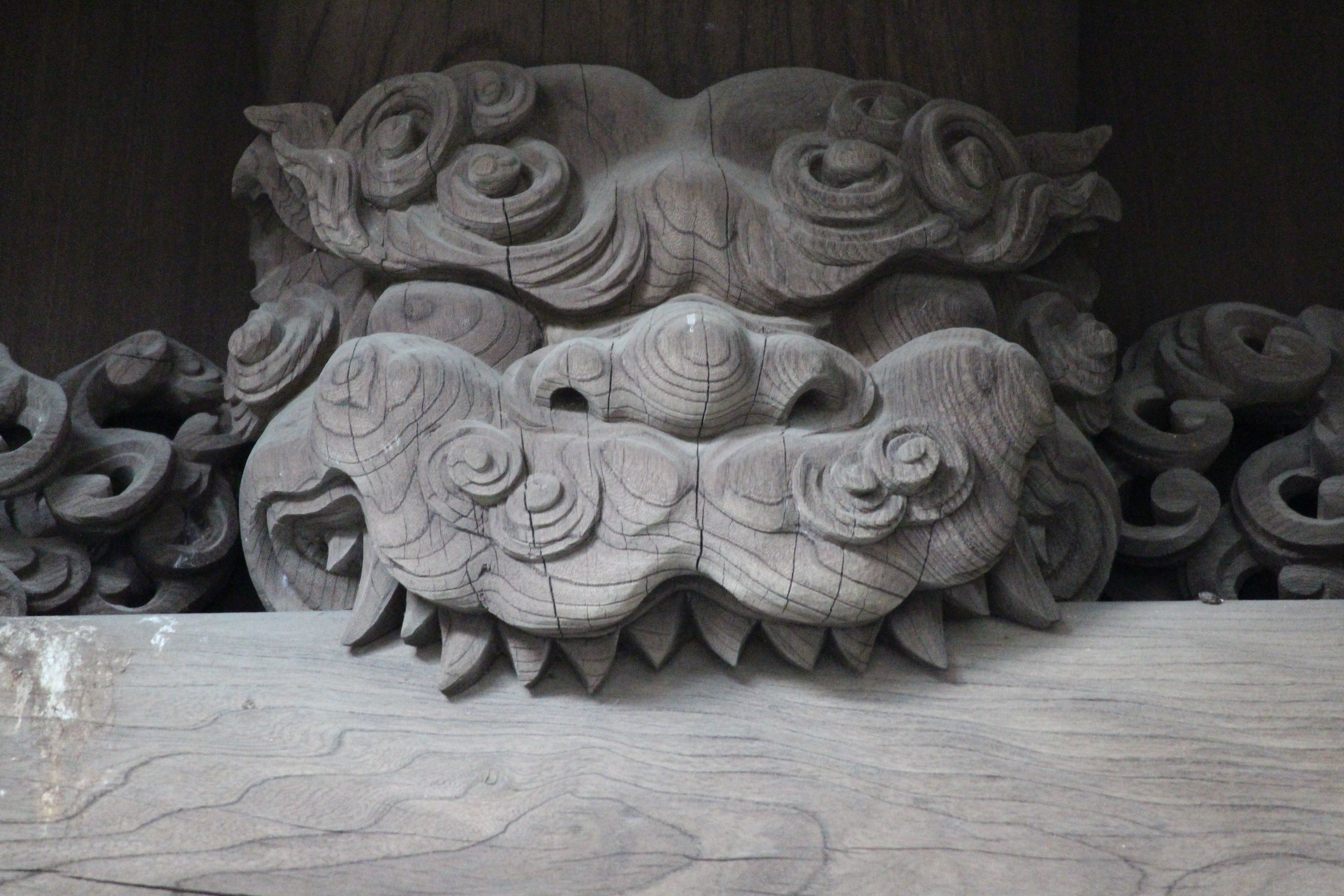 宮彫り」～神奈川の龍以外の彫り物 【獅噛】（しかみ・しがみ