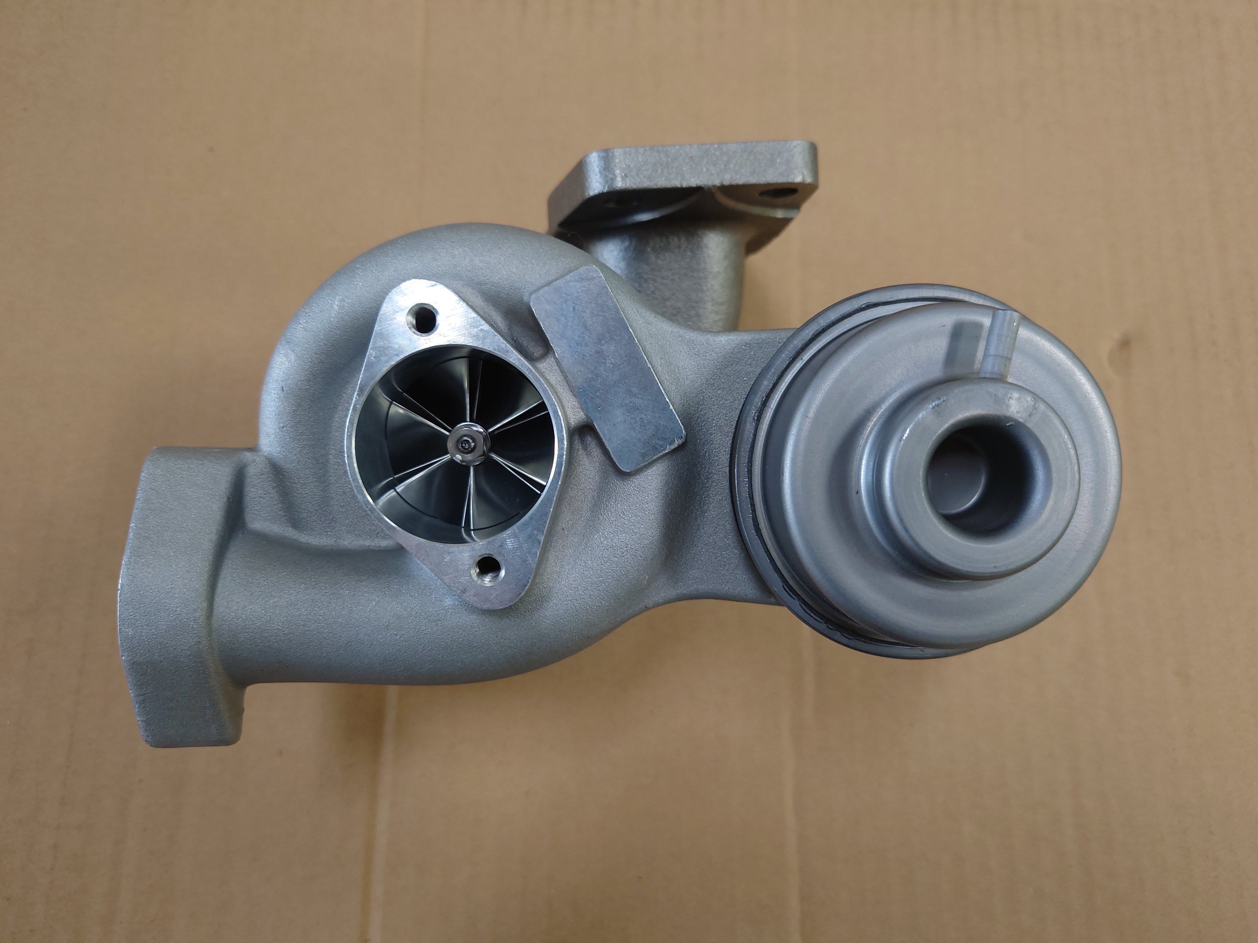 本日さえも無料記事！ZC33S スイフトスポーツがファイナルエディション