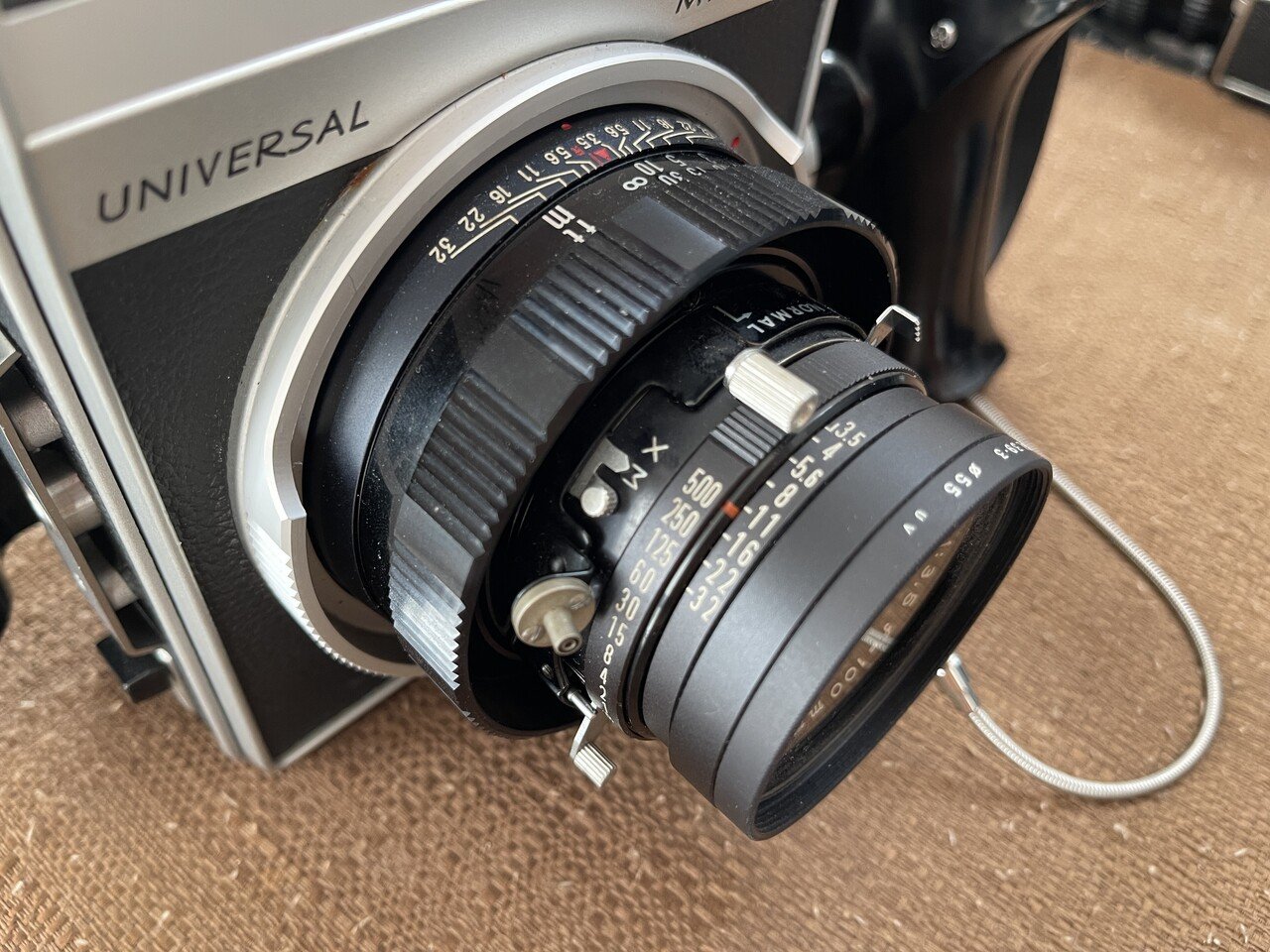 Using Mamiya Universal Press｜怪力熊男