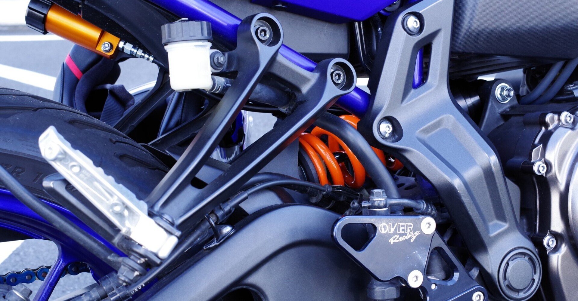 レビュー】MT-07 ワイズギアKYBスペシャルサスペンション｜＠ケイコ