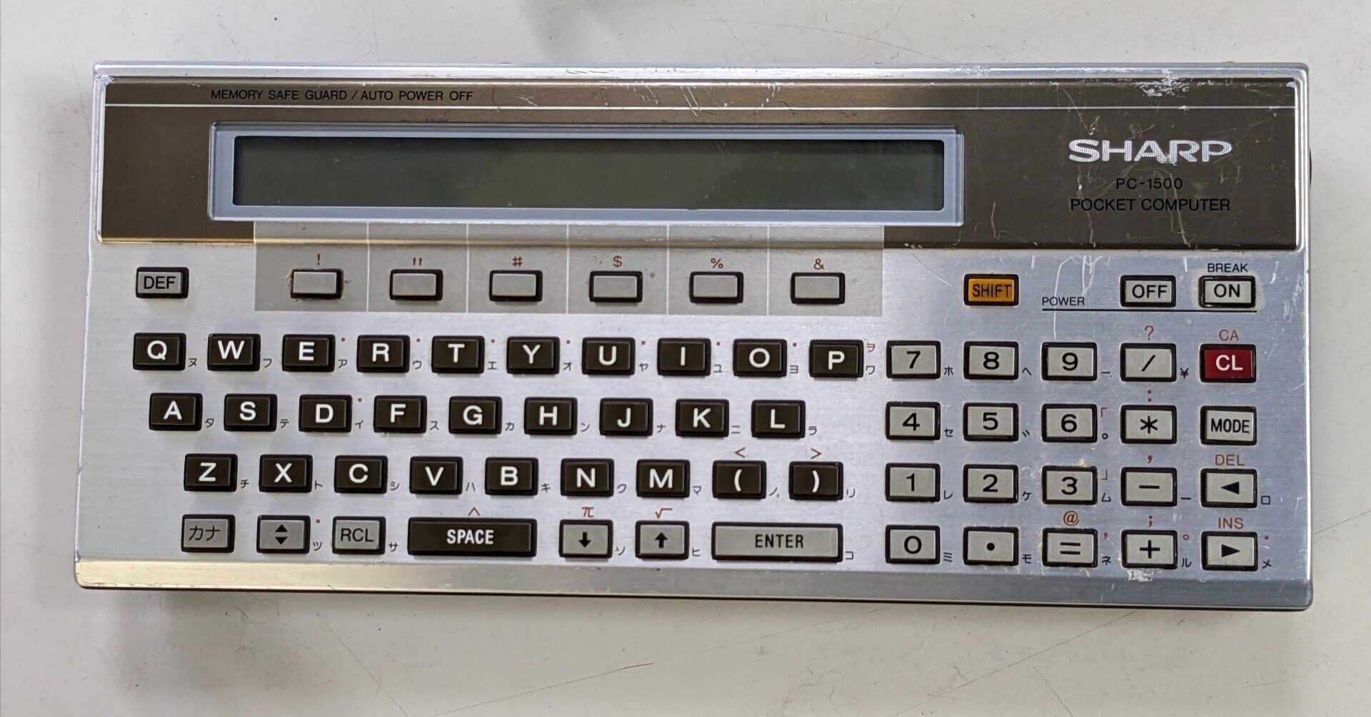 PC-1500 - ポケットに入るパソコンを目指した｜kzn