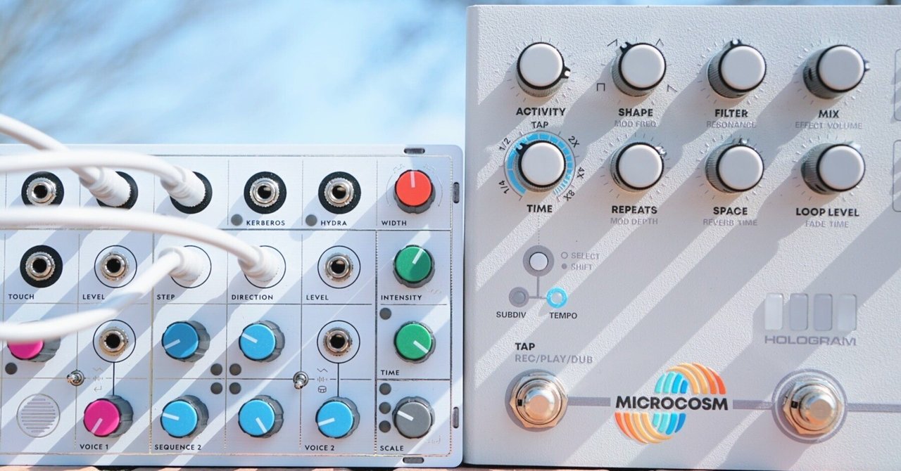 ①手にのるセミモジュラーシンセは小宇宙をまとって / Pluto with