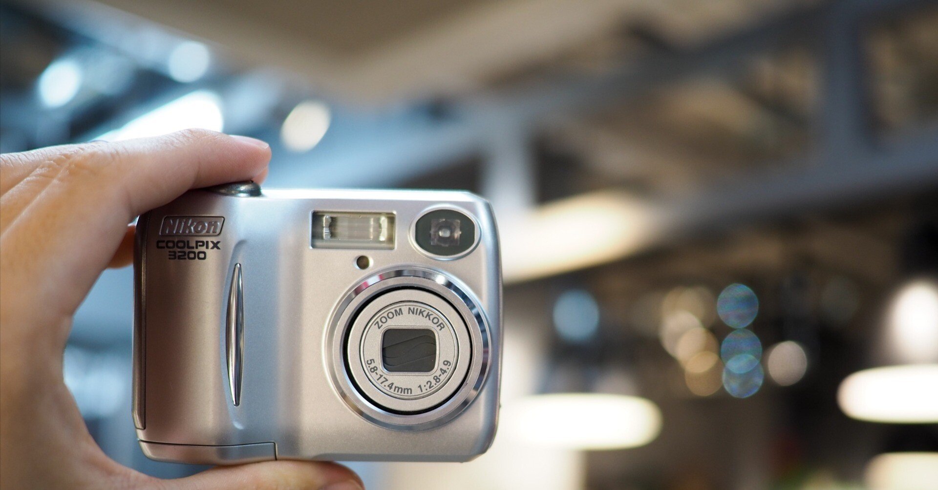 レビュー】2004年発売のコンデジを購入した #オールドコンデジ｜無回転